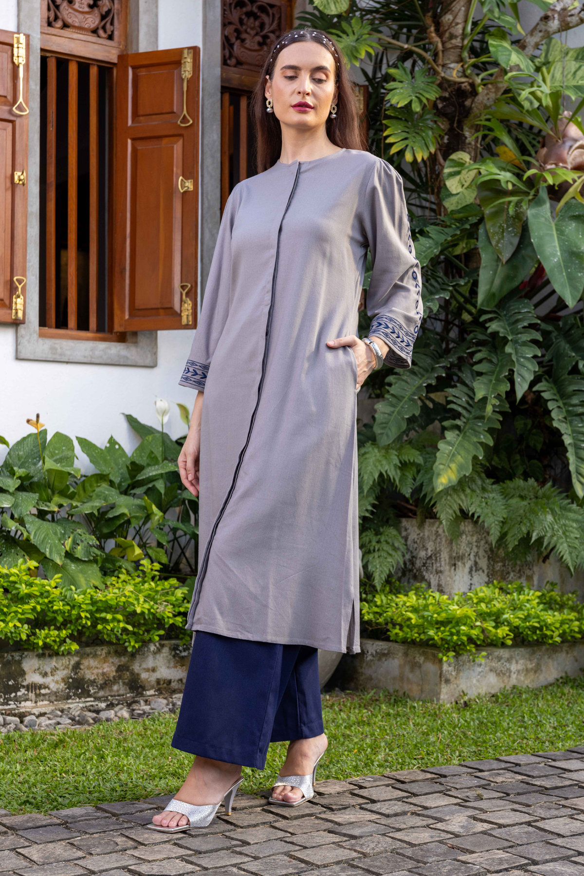 Hada FESTIVE Women's Embroider Party Kurta