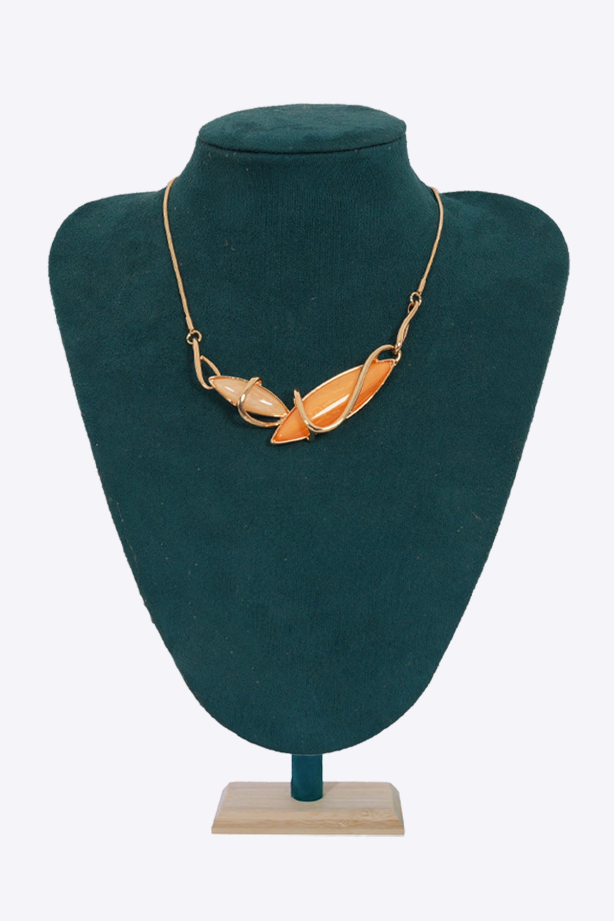 Moonstone Women's Casual Necklace (The Color May Vary Depending on Availability)