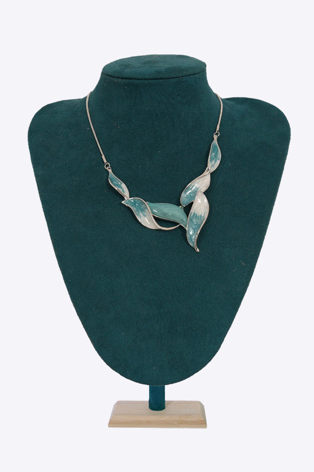 Moonstone Women's Casual Necklace (The Color May Vary Depending on Availability)