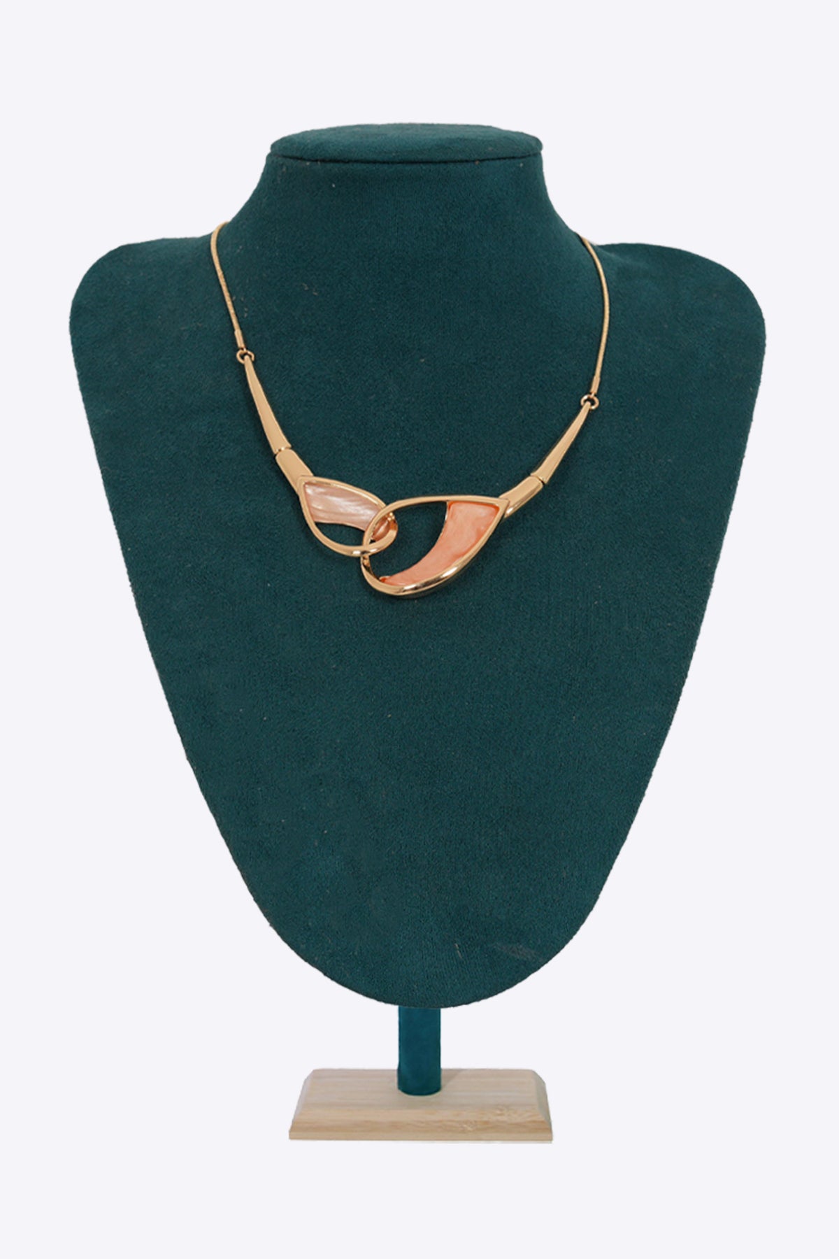 Moonstone Women's Casual Necklace (The Color May Vary Depending on Availability)