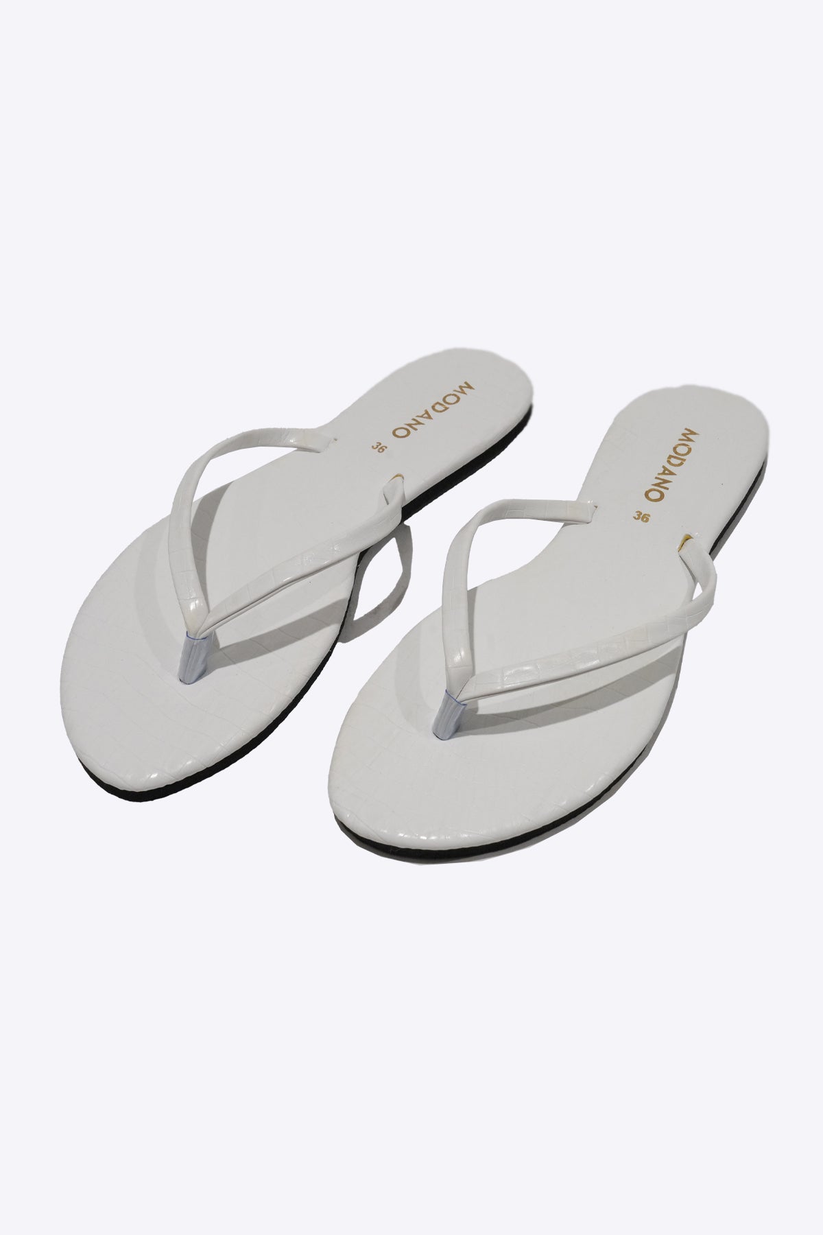 Modano Women's Chic Casual Slipper