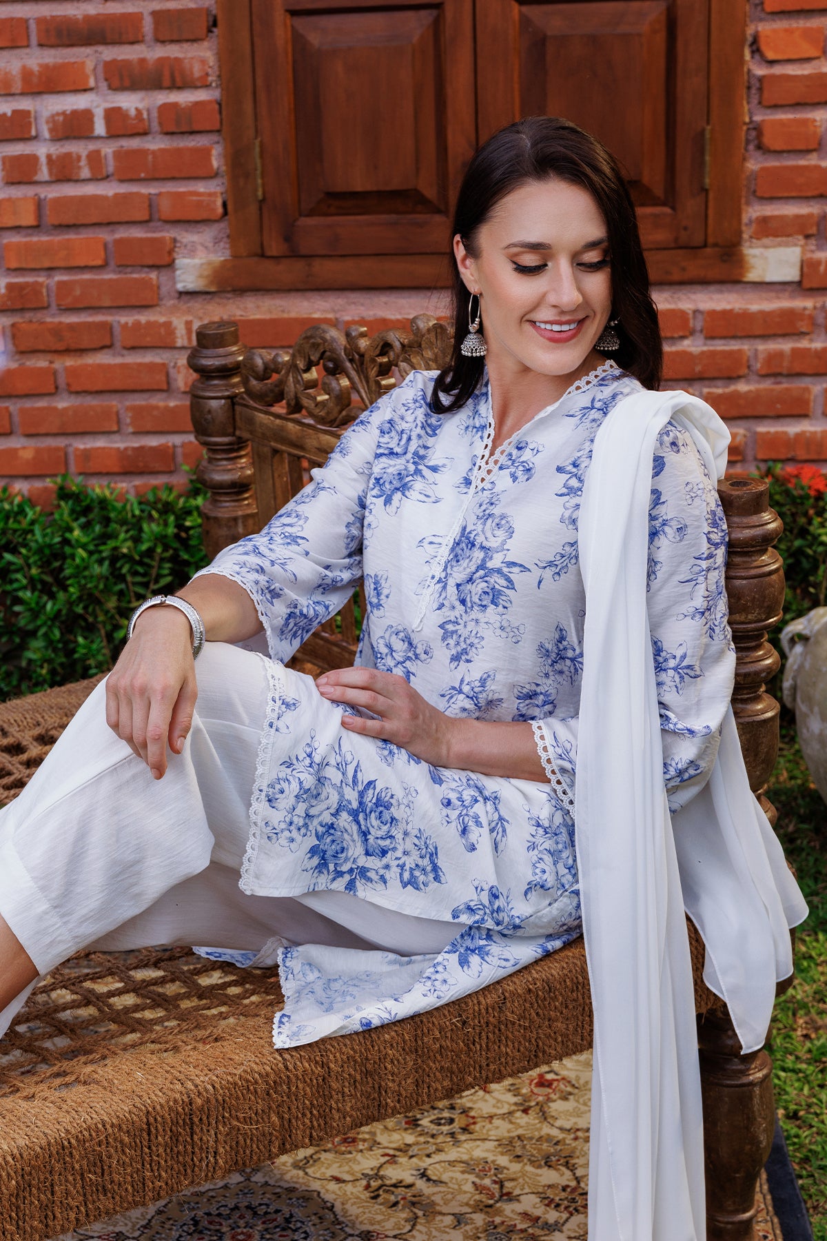 Hada FESTIVE Women's Embroider Party Kurta