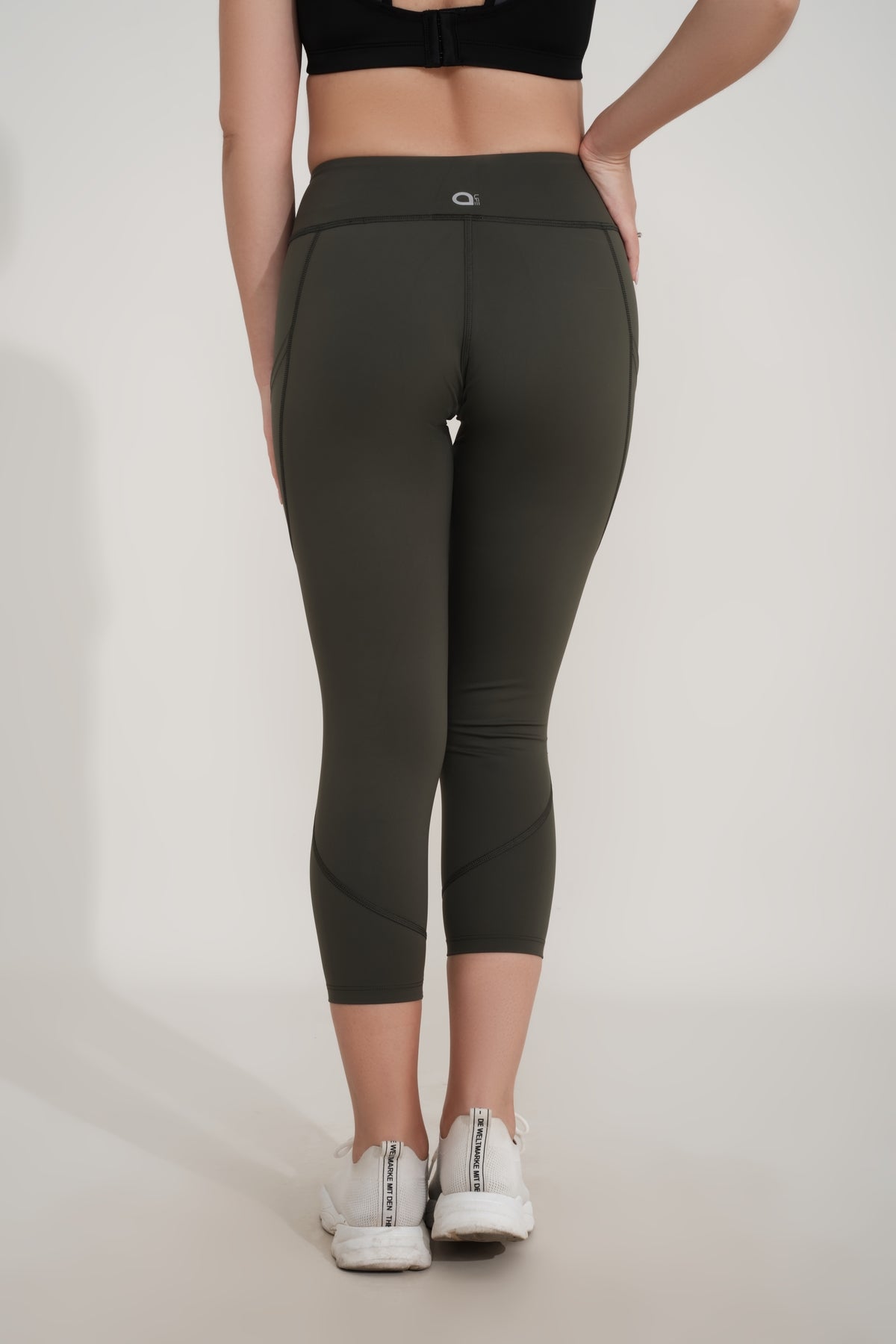 Amante Womens Sports Full Length Capri