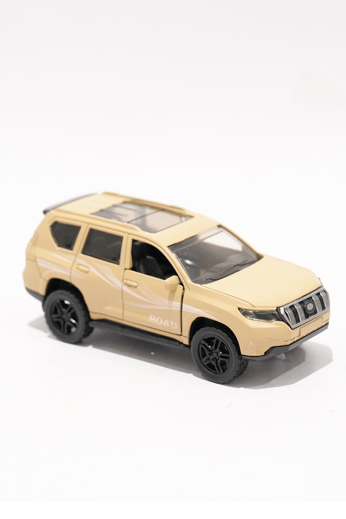 1:38 Welly Toyota Land Cruiser Prado Diecast Model Car