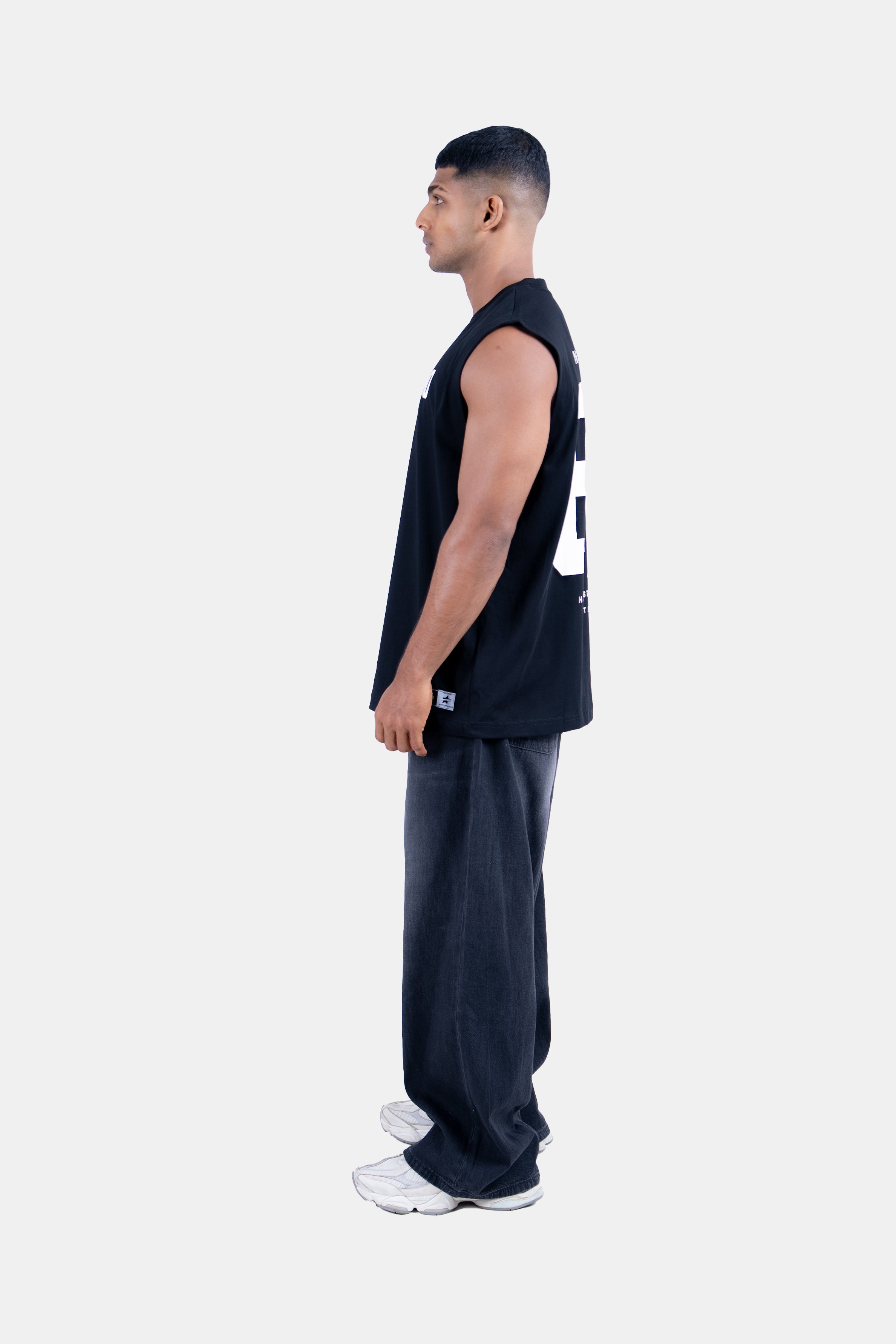 Hustle Men's Skinny Crew Neck T-Shirt - Black