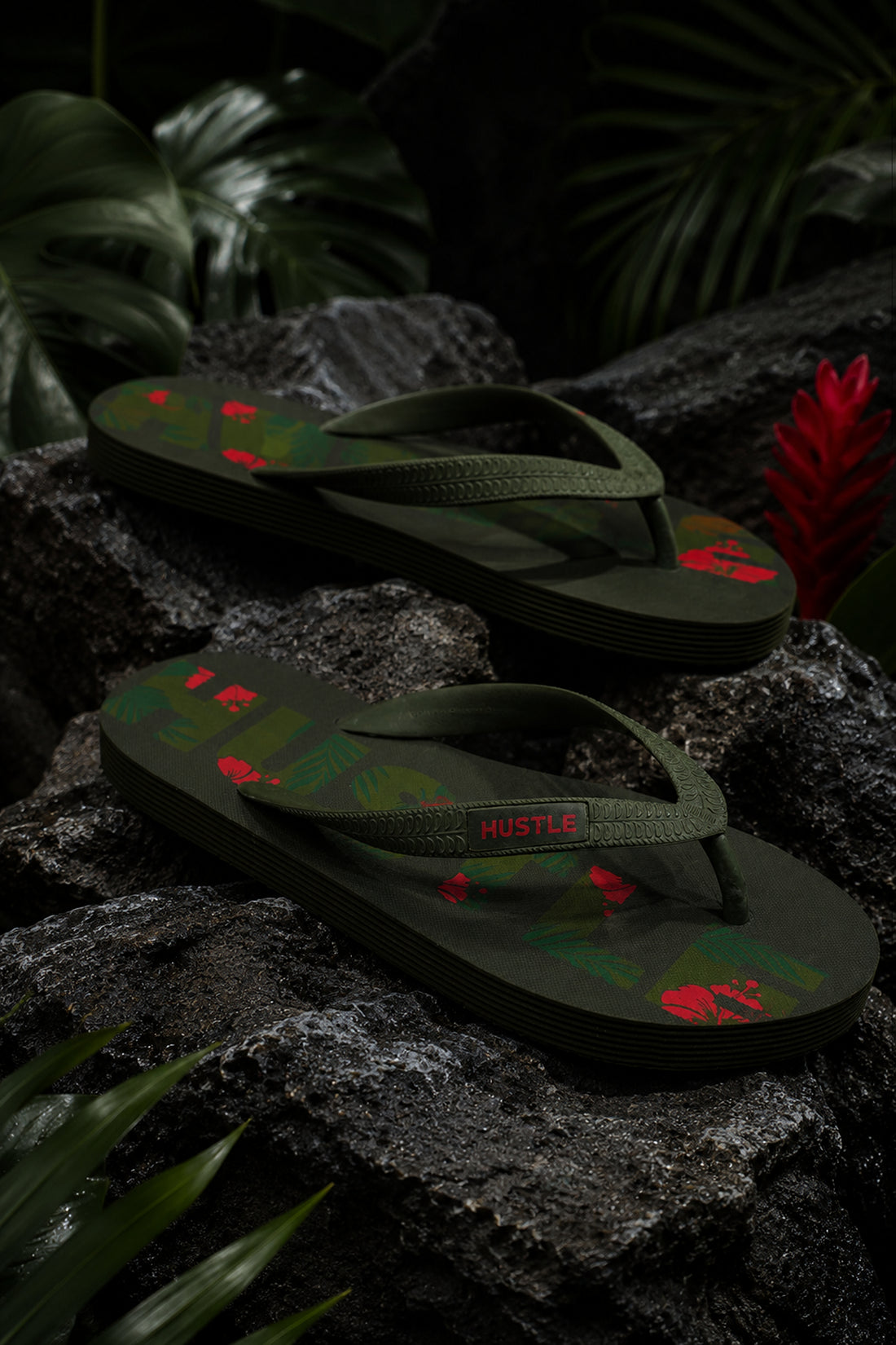 HUSTLE Men's Flip Flops - Green