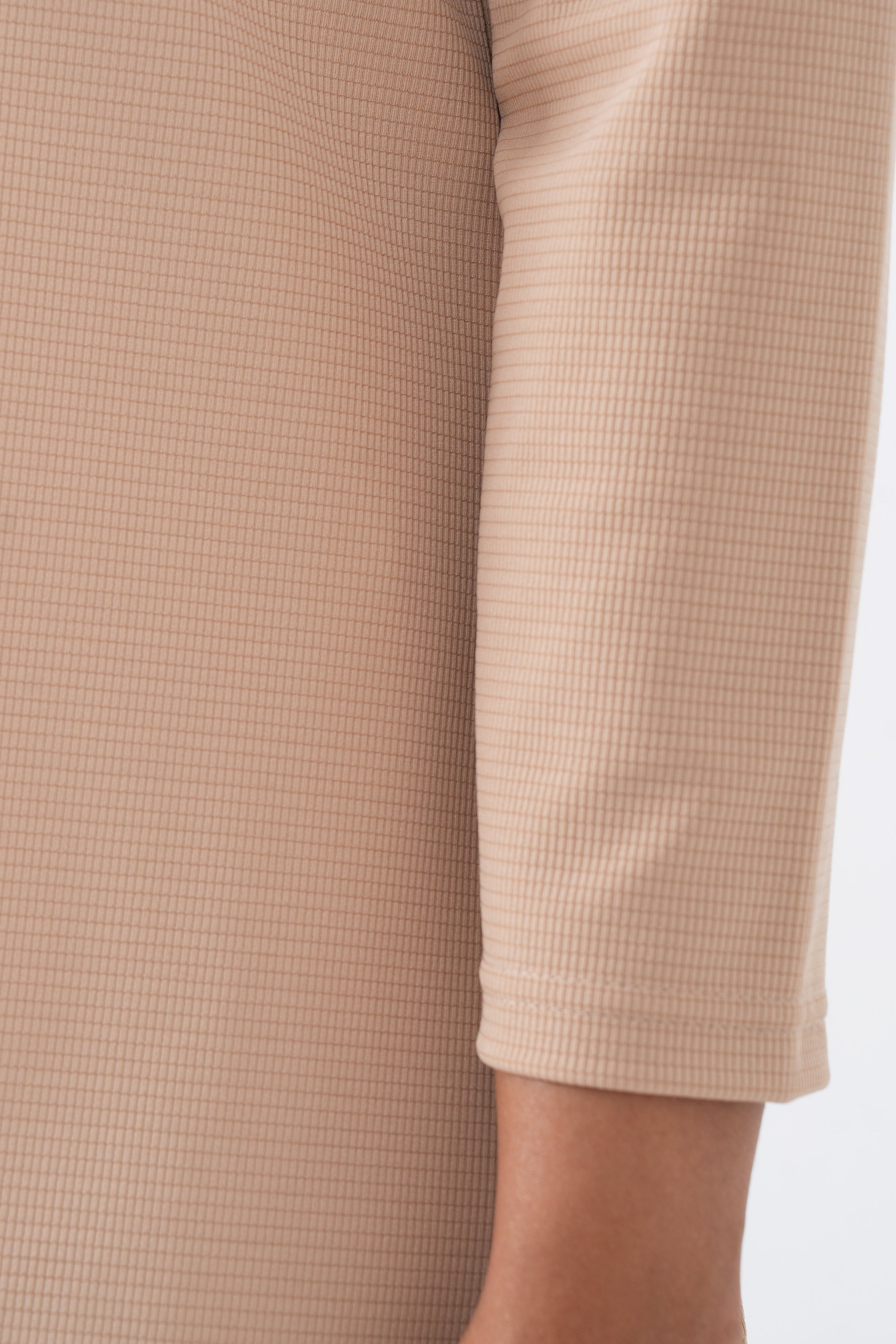 Hada SCENE Women's Luxe Street Long Sleeve Top