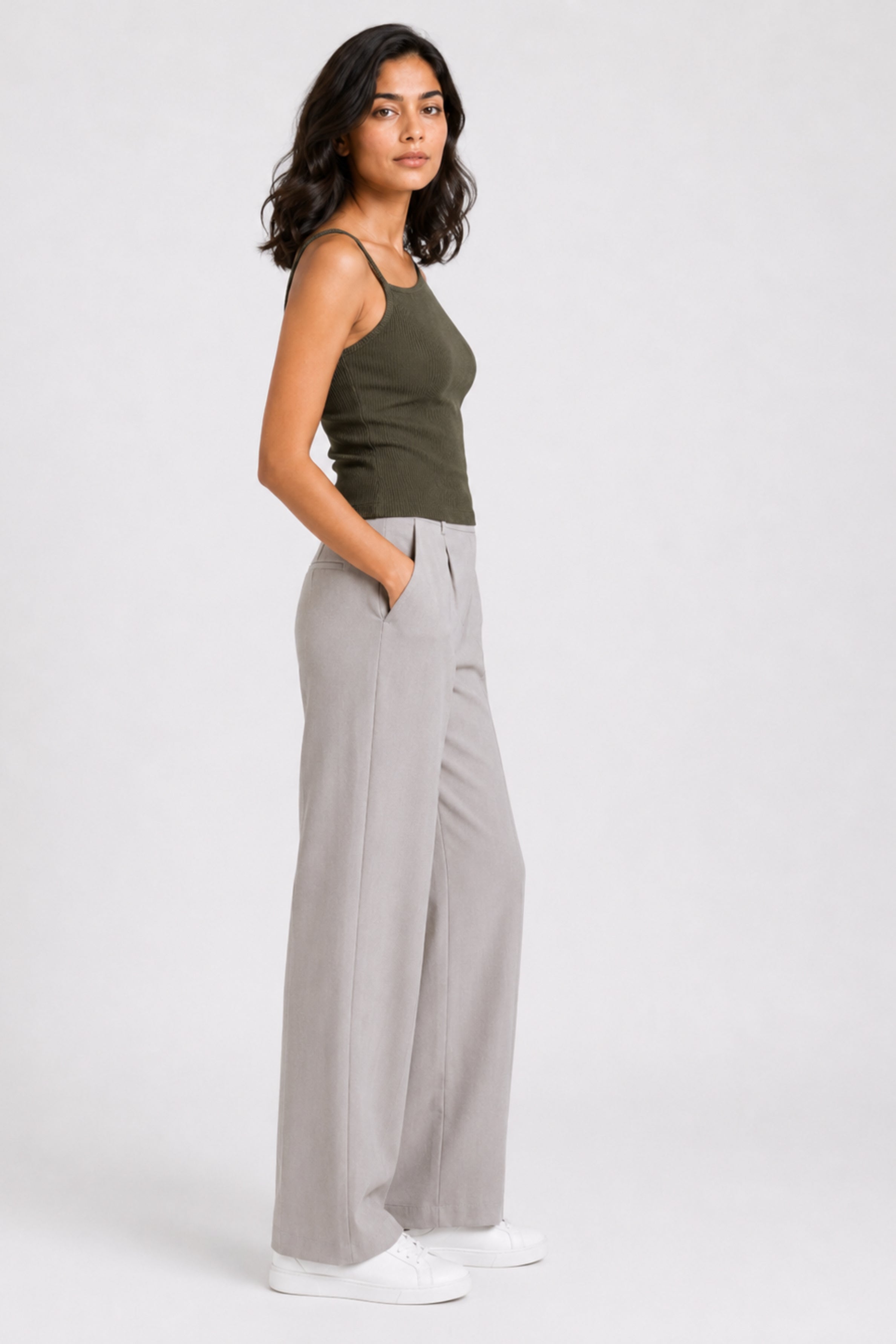 MODANO Casual Top - Army Green