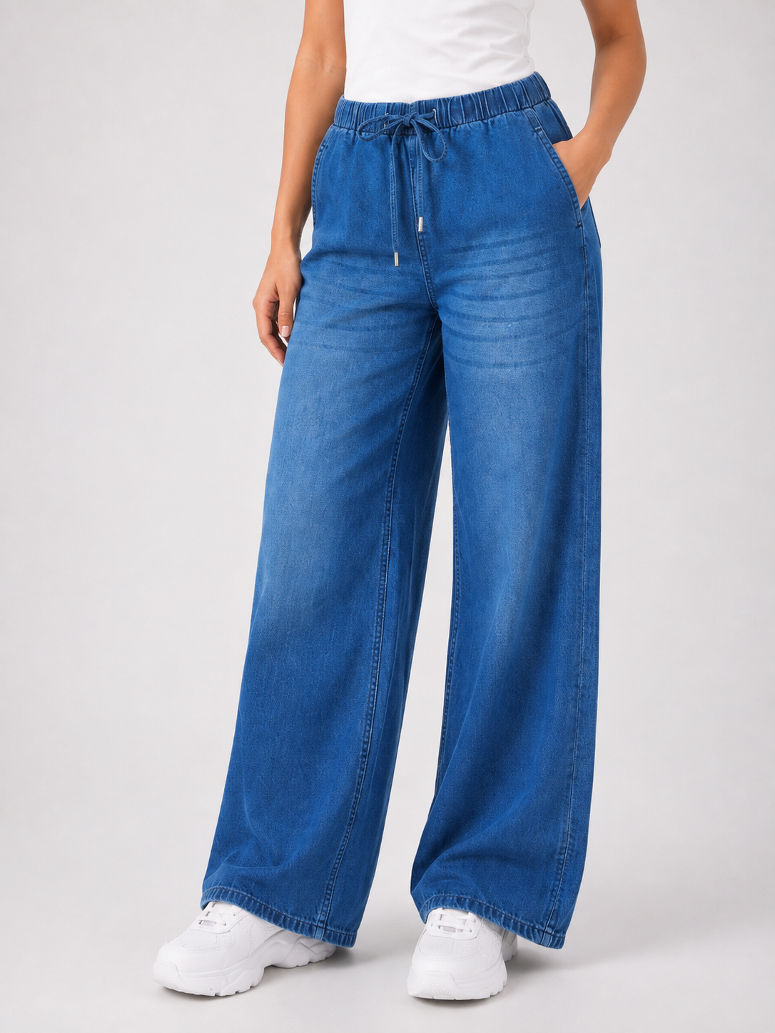 MODANO Women's Jeans - Mid Blue