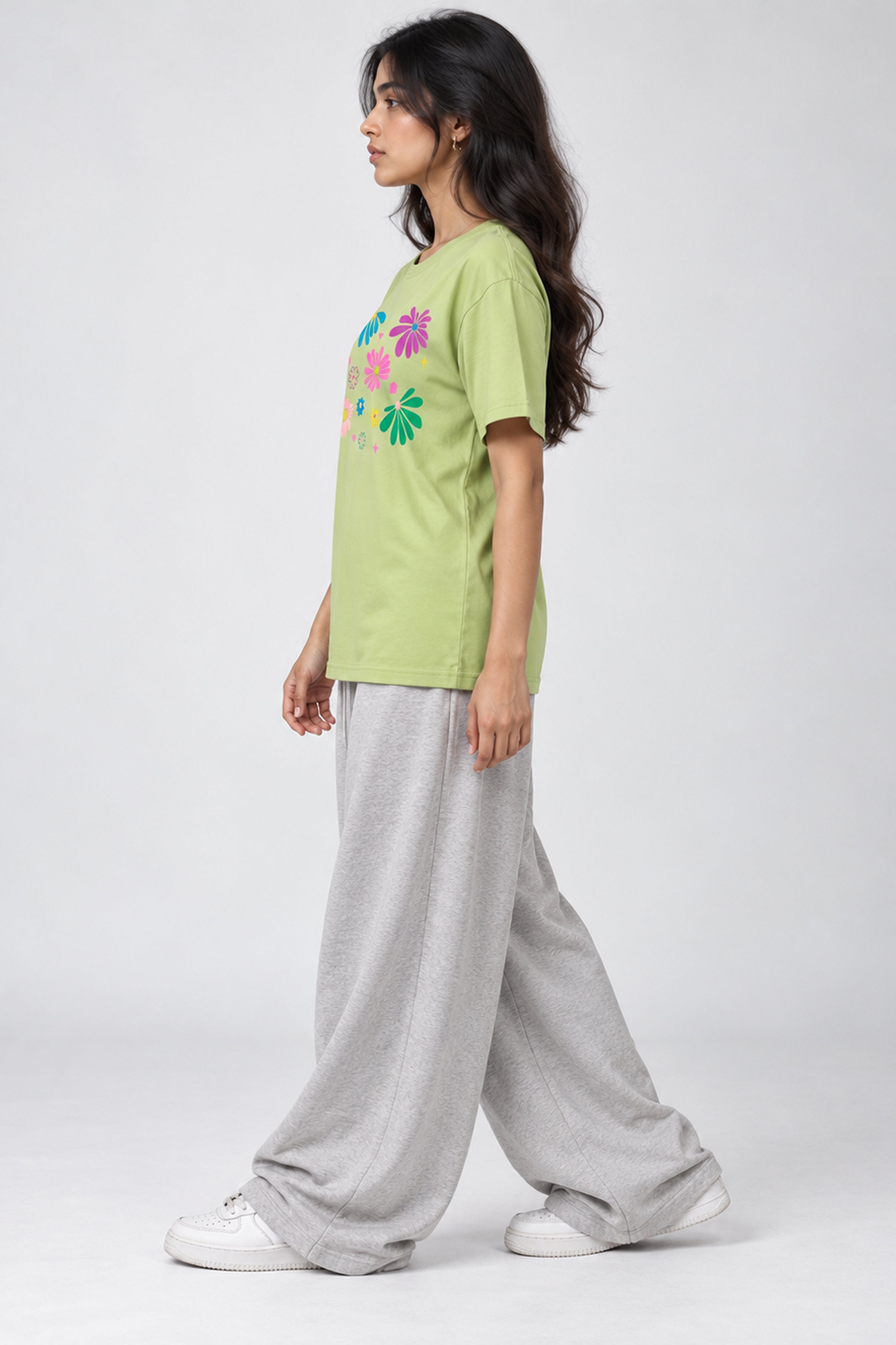 LOLI Women's Crew Neck Regular Tees - Light Green