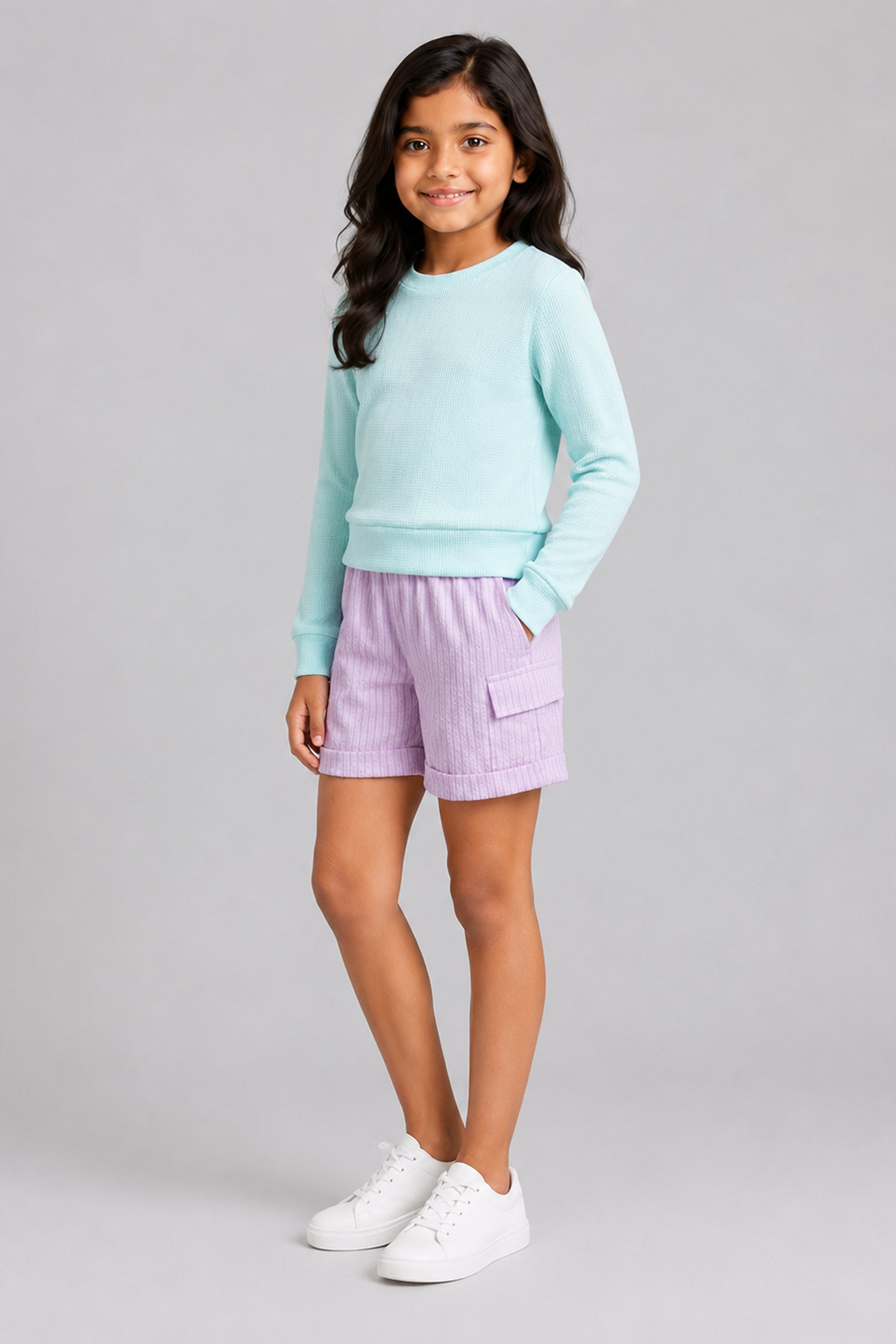 LITTLE MODANO Kids' Light Green Long-Sleeve Tee