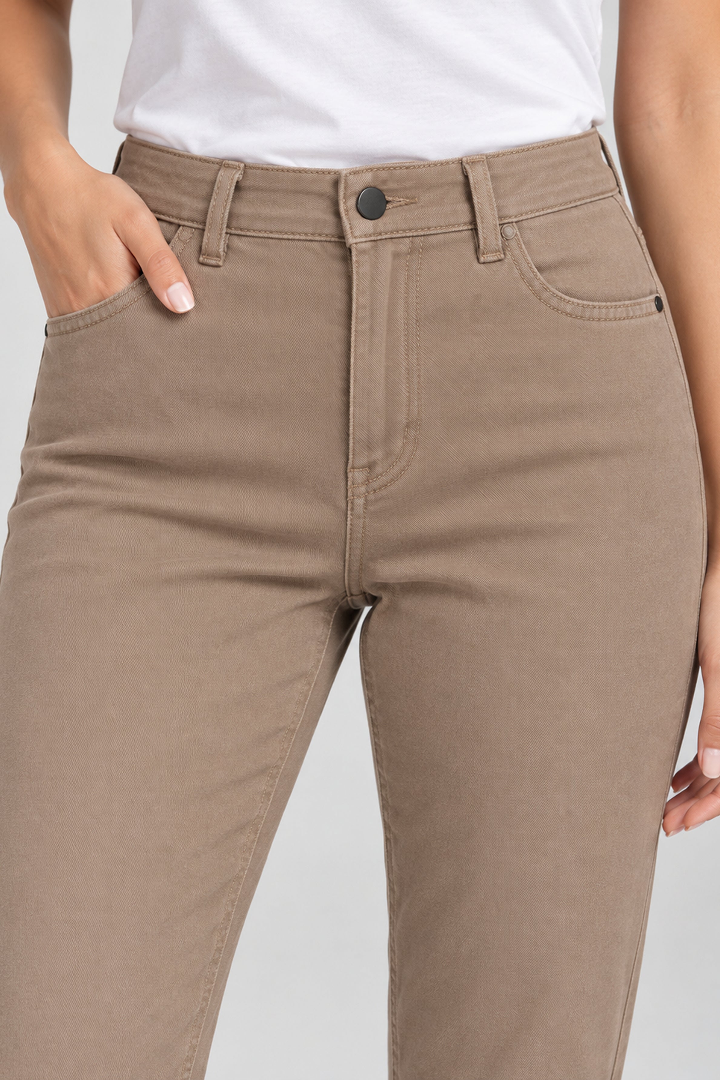 MODANO Women’s Casual Jegging - Brown