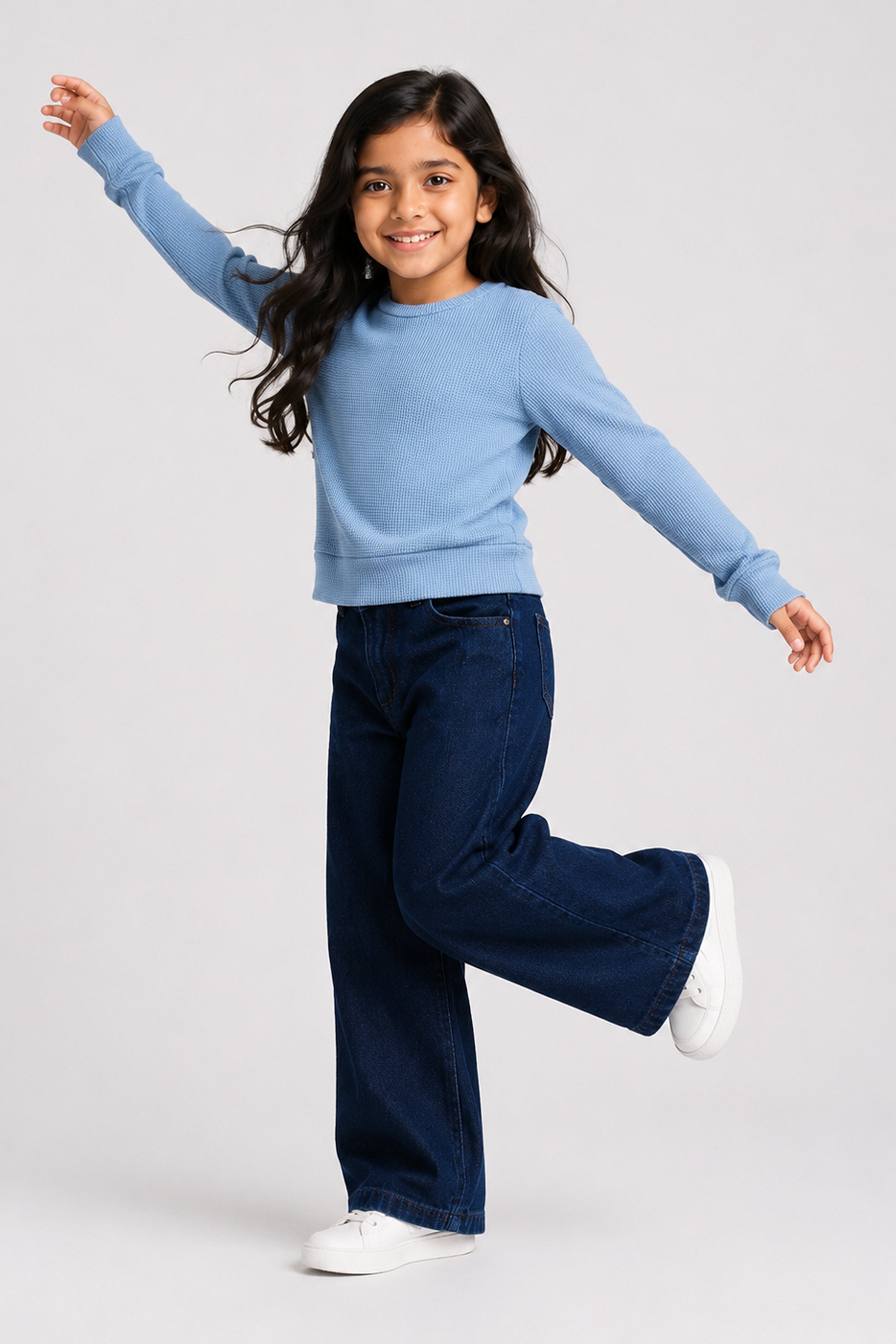 LITTLE MODANO Kids' Blue Long-Sleeve Tee