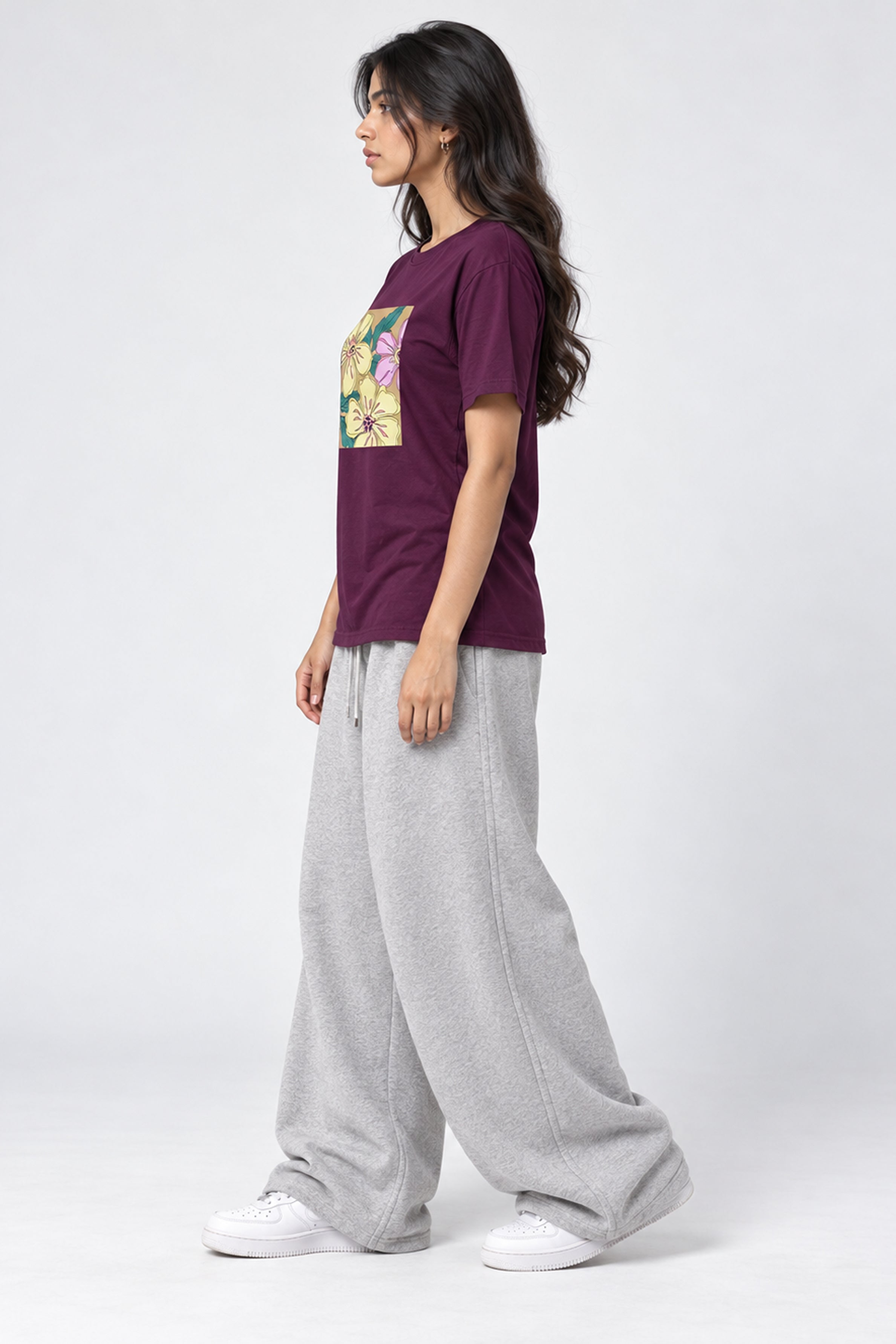 LOLI Women's Crew Neck Regular Tees - Maroon