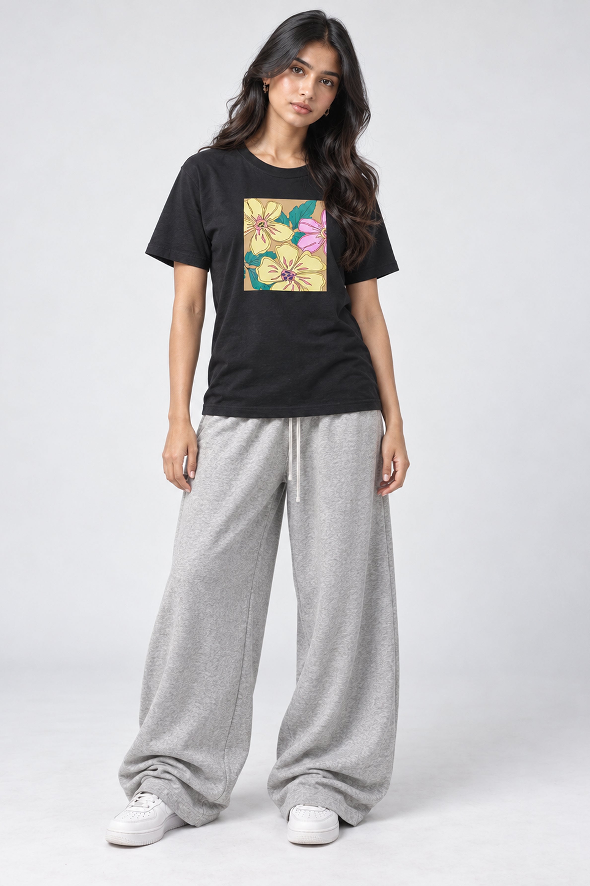 LOLI Women's Crew Neck Regular Tees - Black