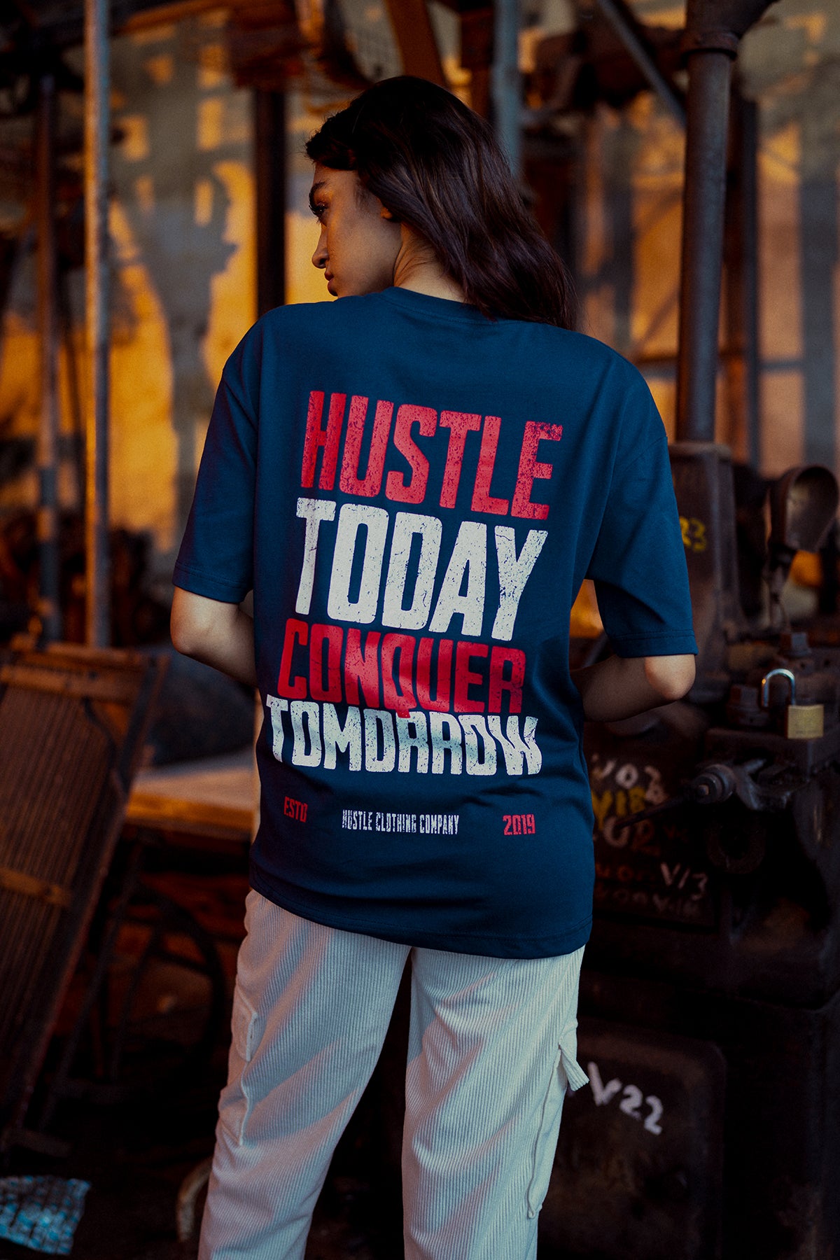 Hustle Backprint Relax Fit Casual T-Shirt