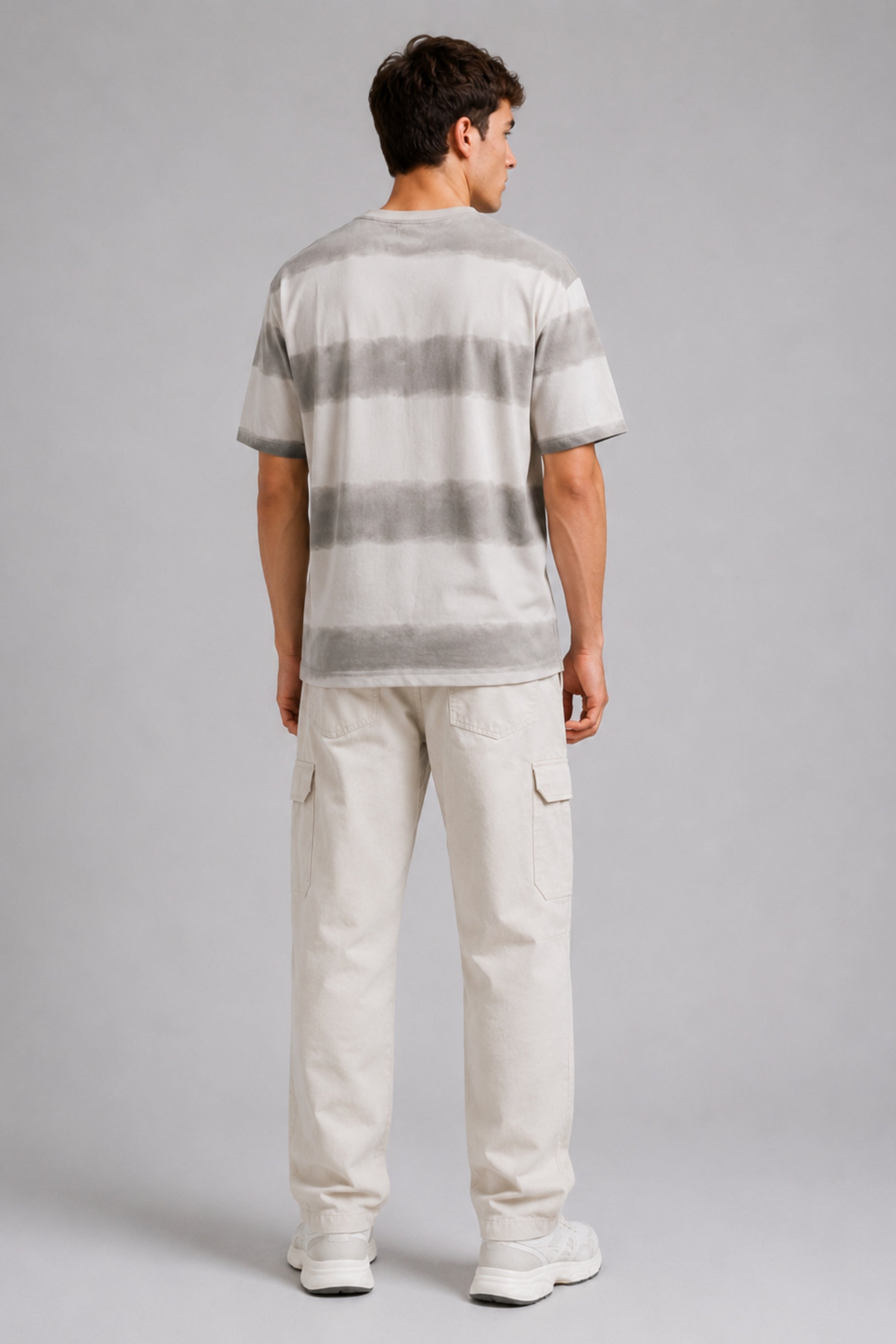 HUSTLE Men's Oversized T-Shirt -Light Gray