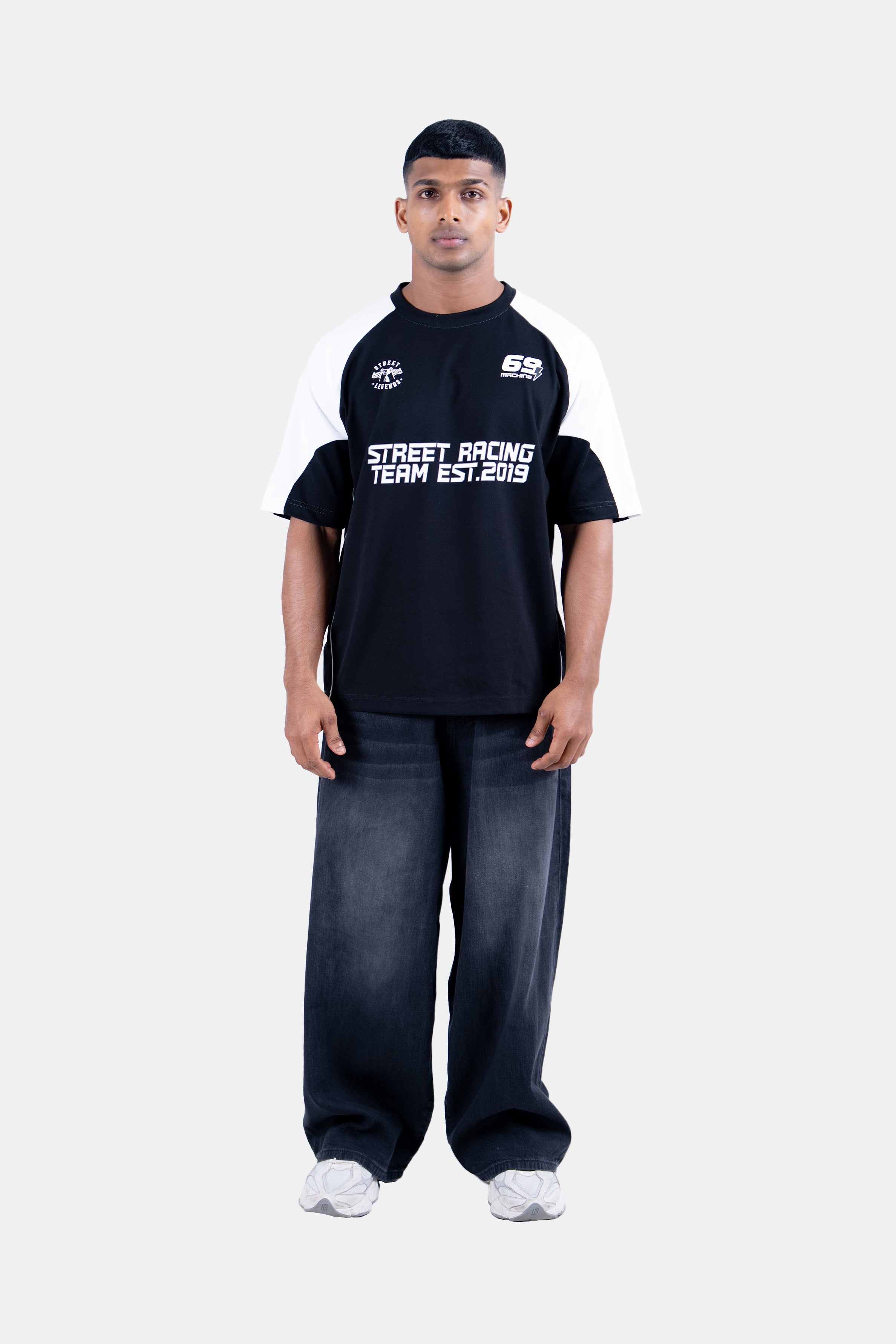 Hustle Men's Crew Neck T-Shirt - White & Black