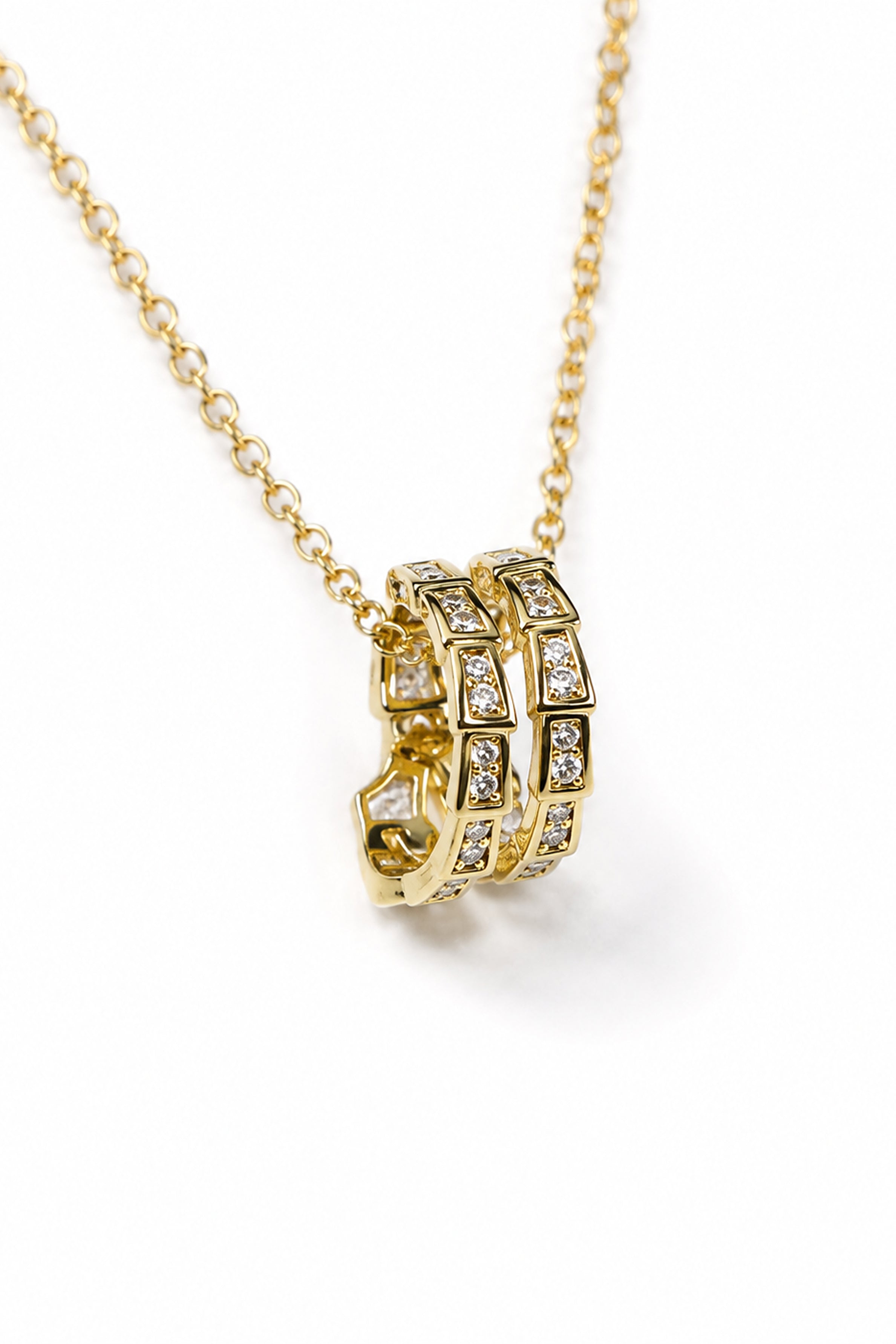 Women's Elegant Jewellery Chain with Pendant