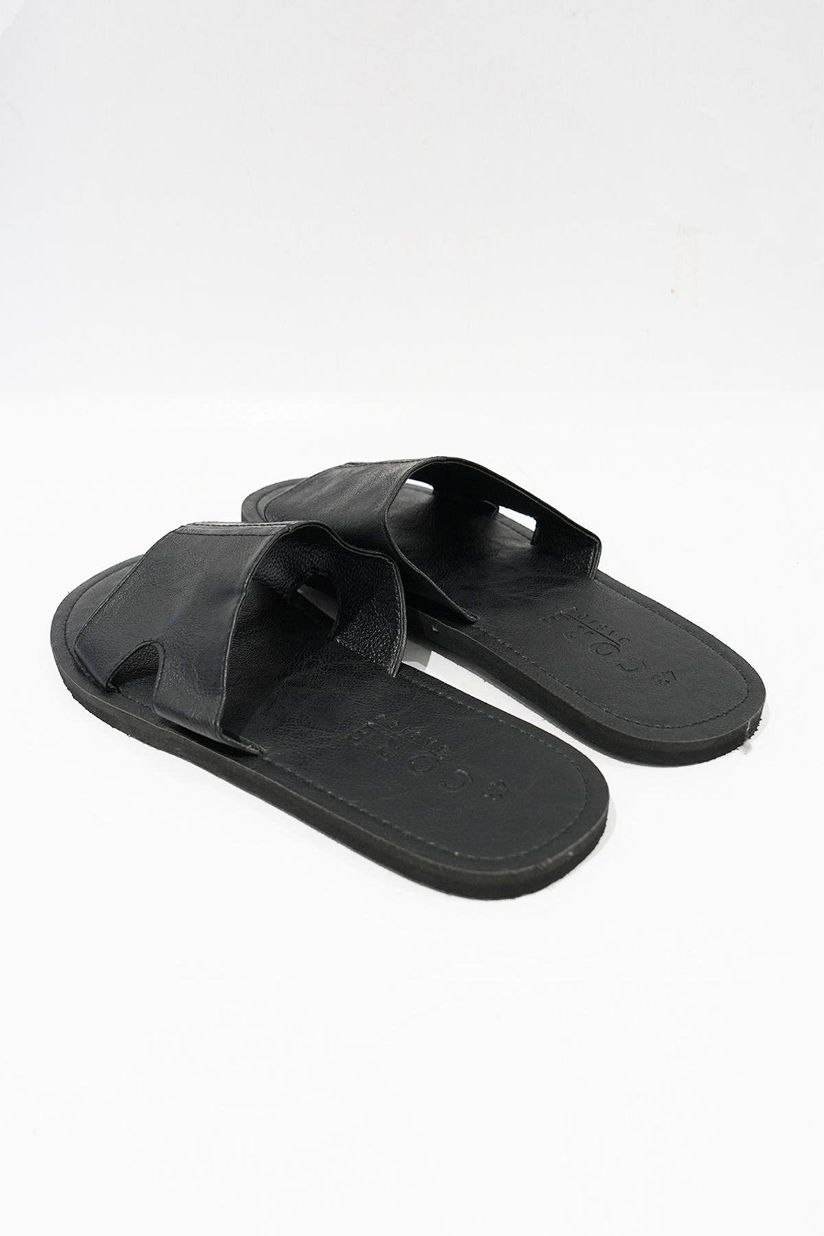 MUN Men's Casual Slider