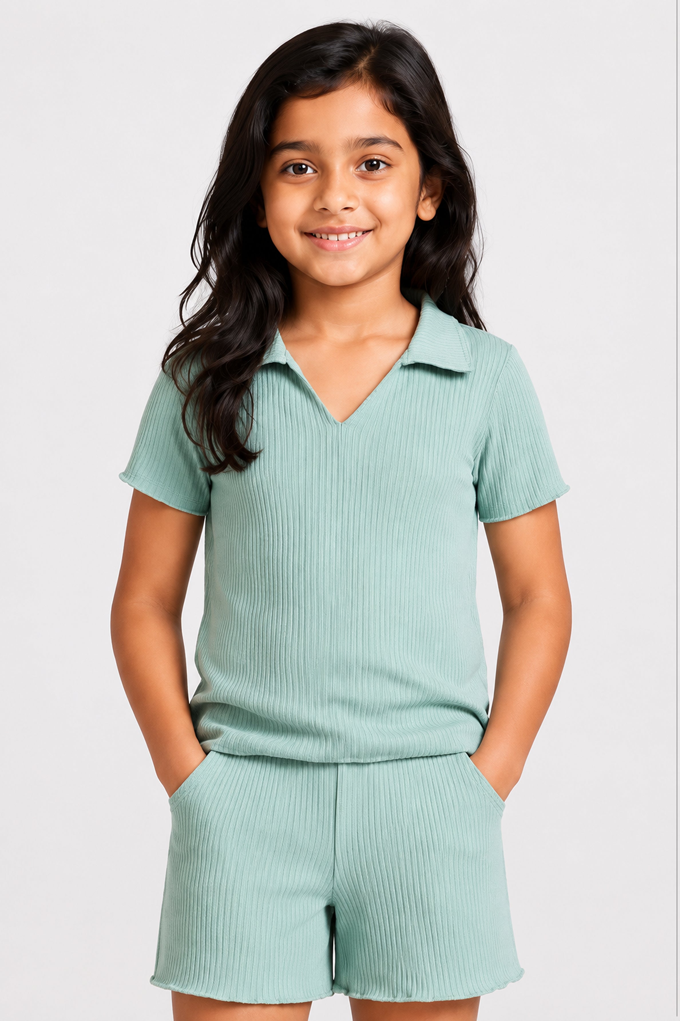 LITTLE MODANO Girls' Green Top