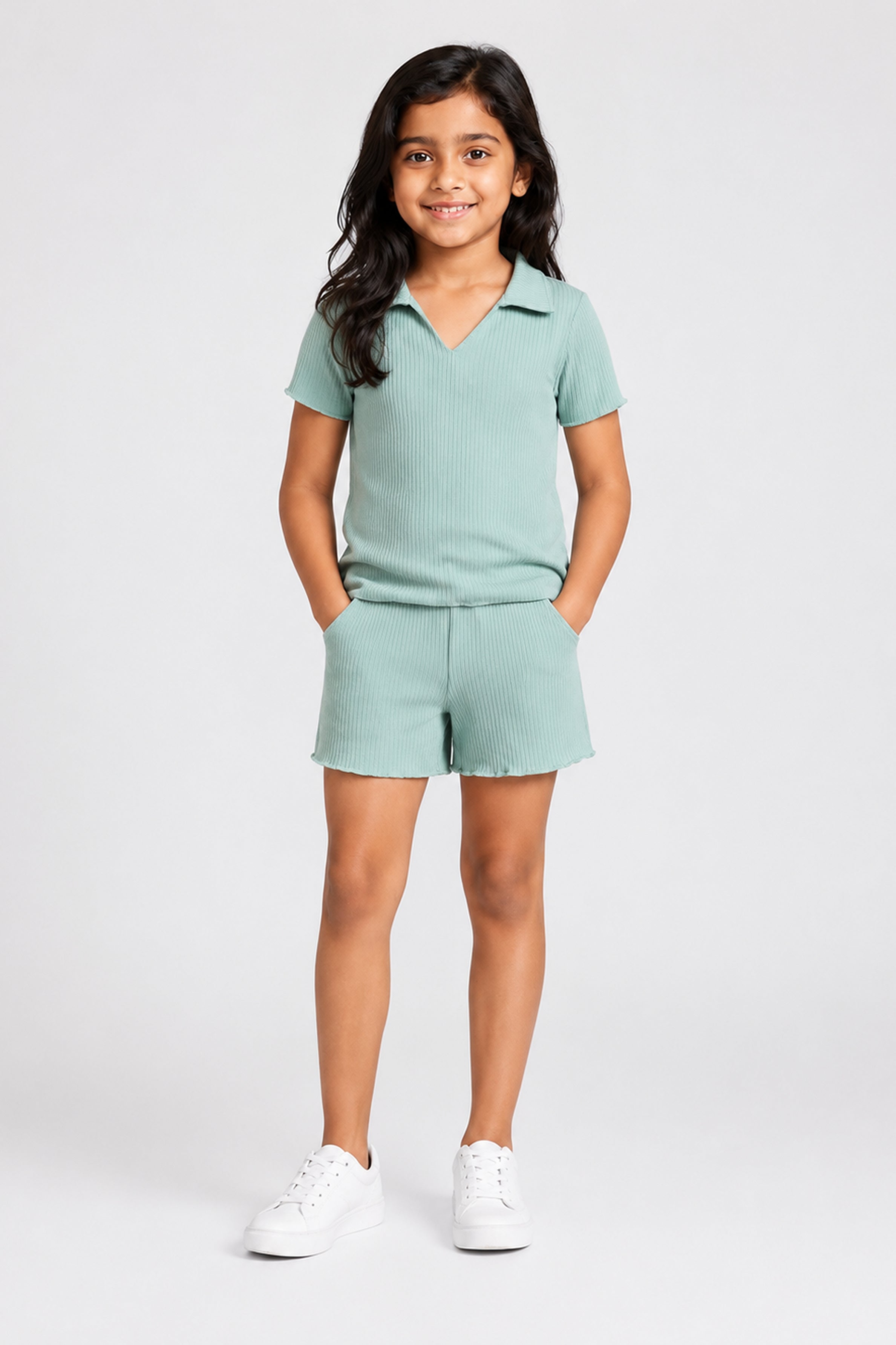 LITTLE MODANO Girls' Green Top