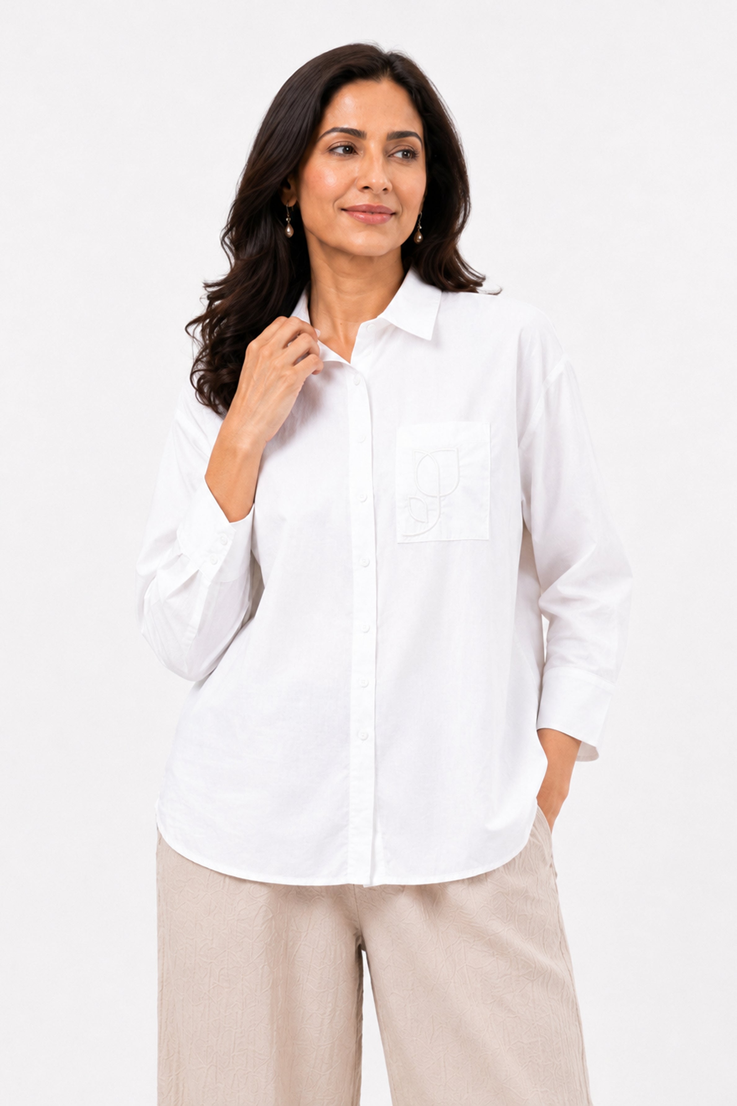 HADA Casual Relaxed Fit Button-Front Blouse - White