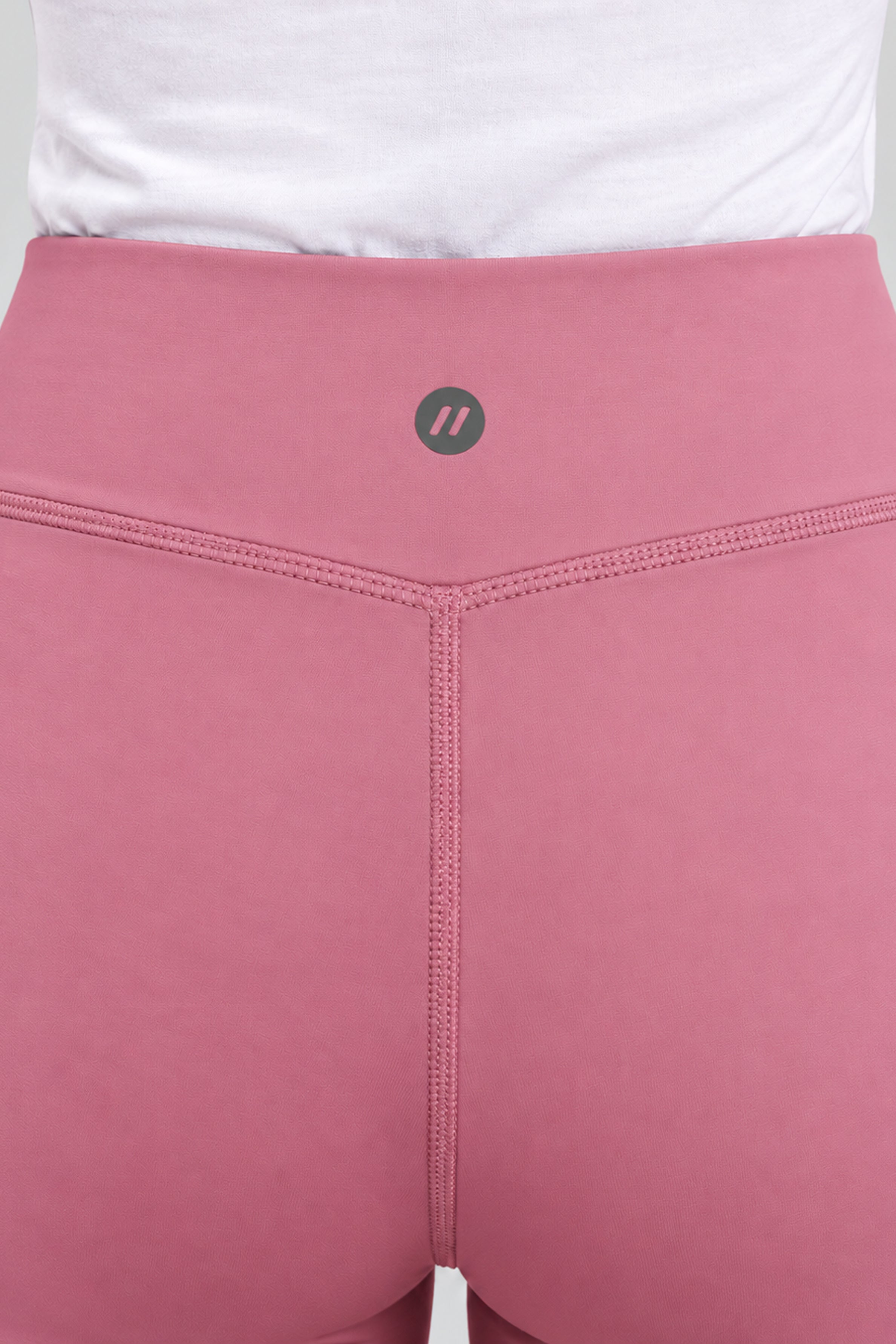 STRIDE Women’s Performance Sports Short - Salmon Pink