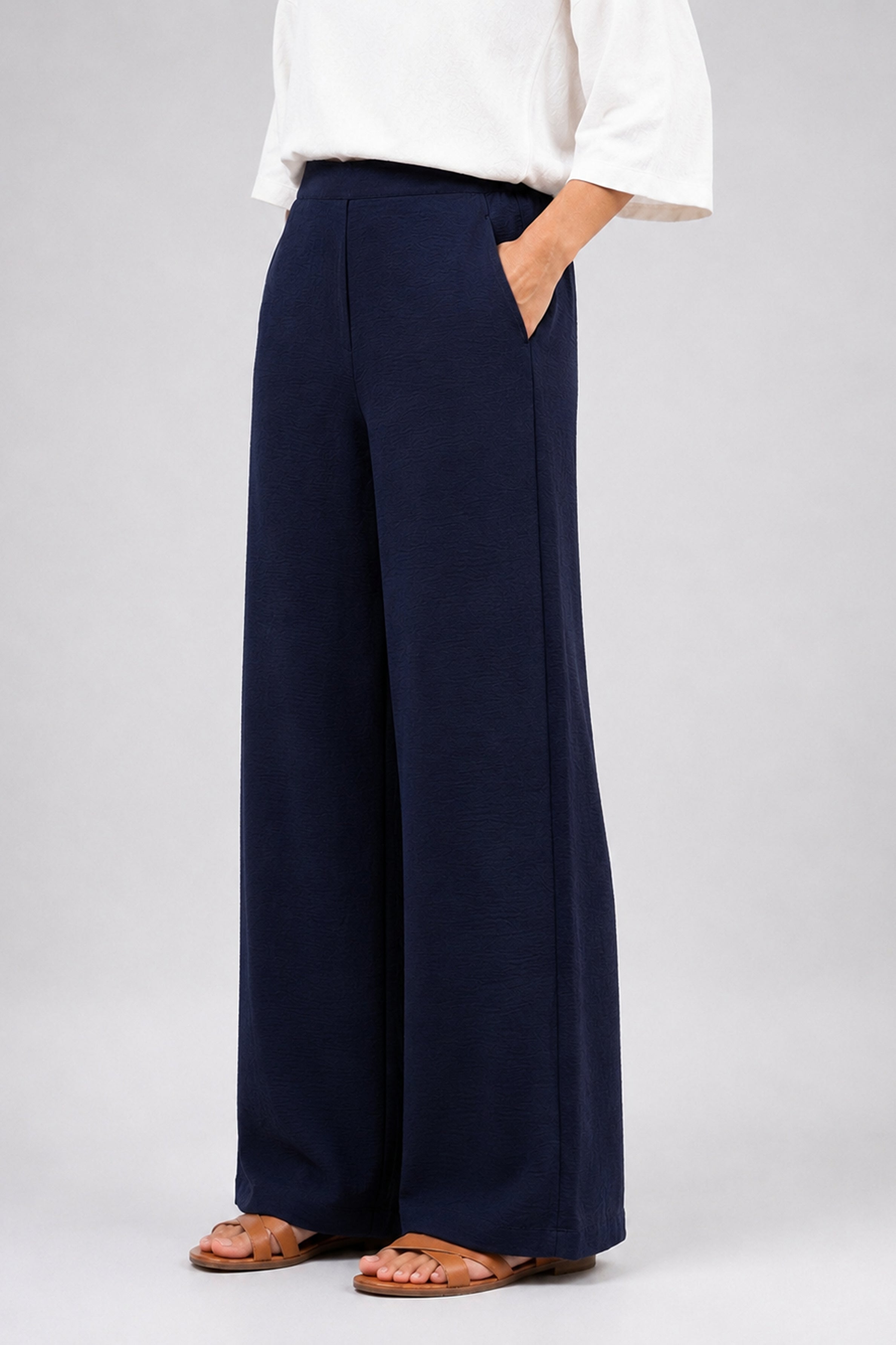 HADA Casual Relaxed Fit Pant - Navy