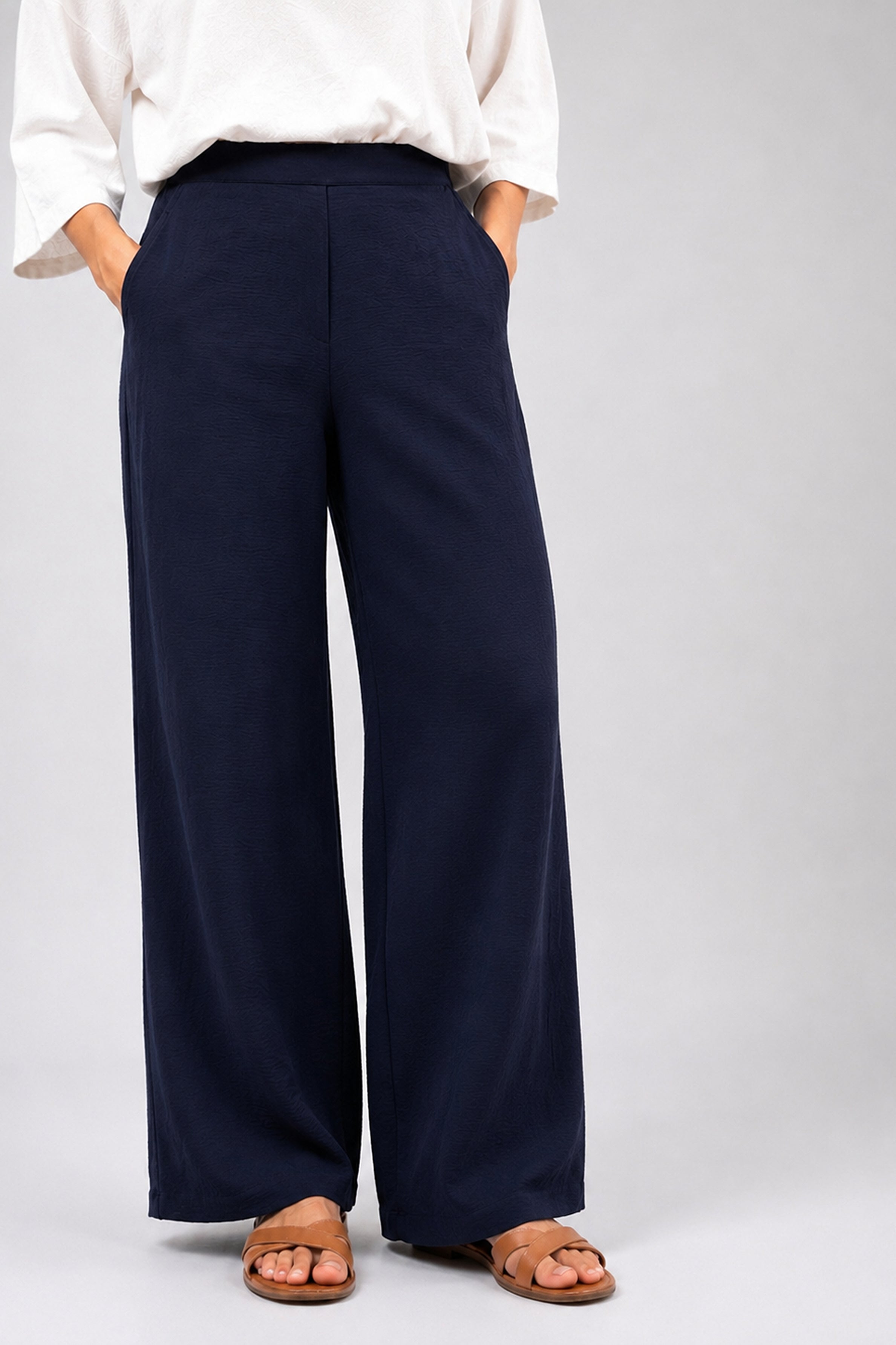 HADA Casual Relaxed Fit Pant - Navy