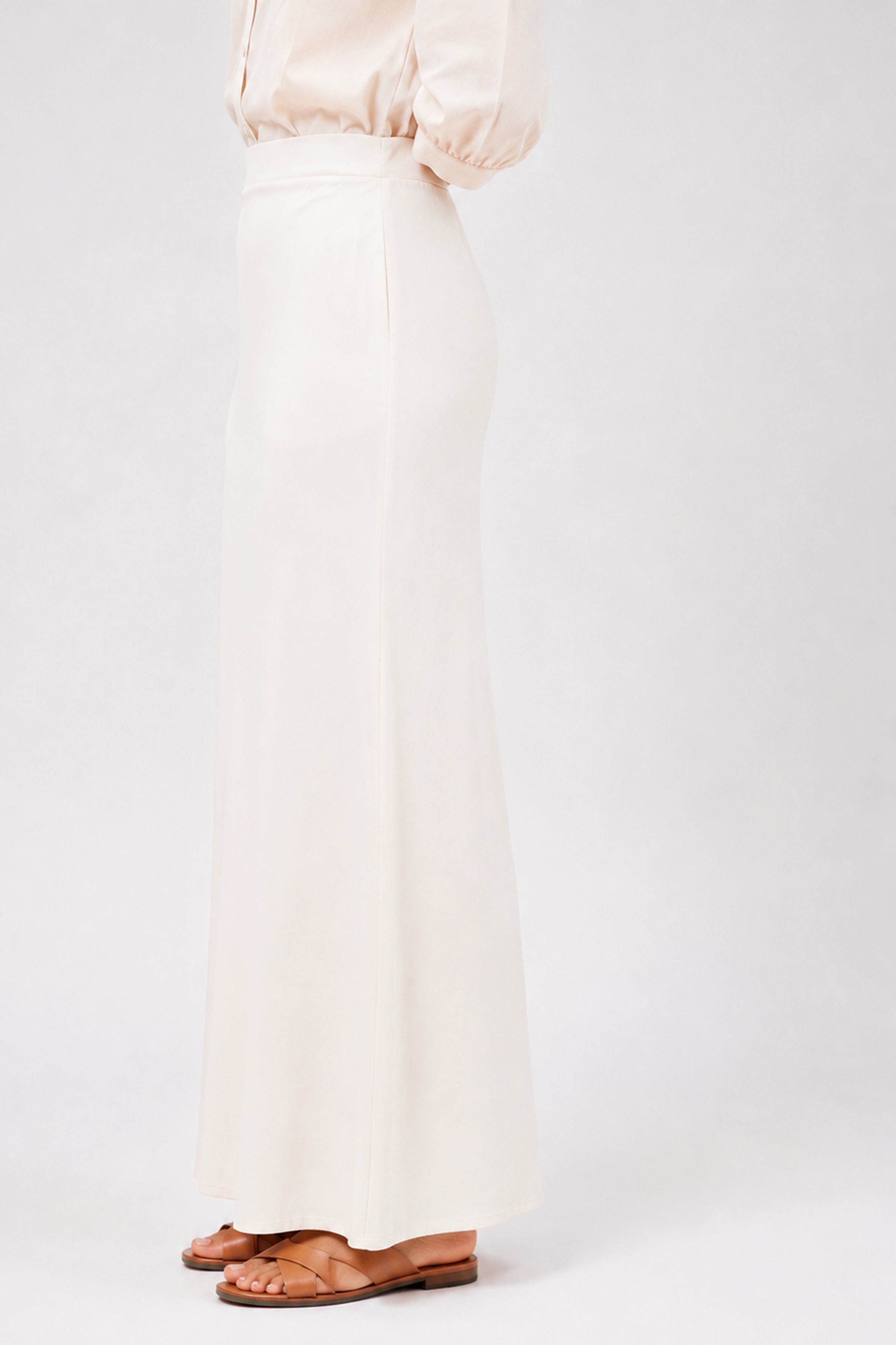 HADA Casual Slim Fit Long Skirt - Cream
