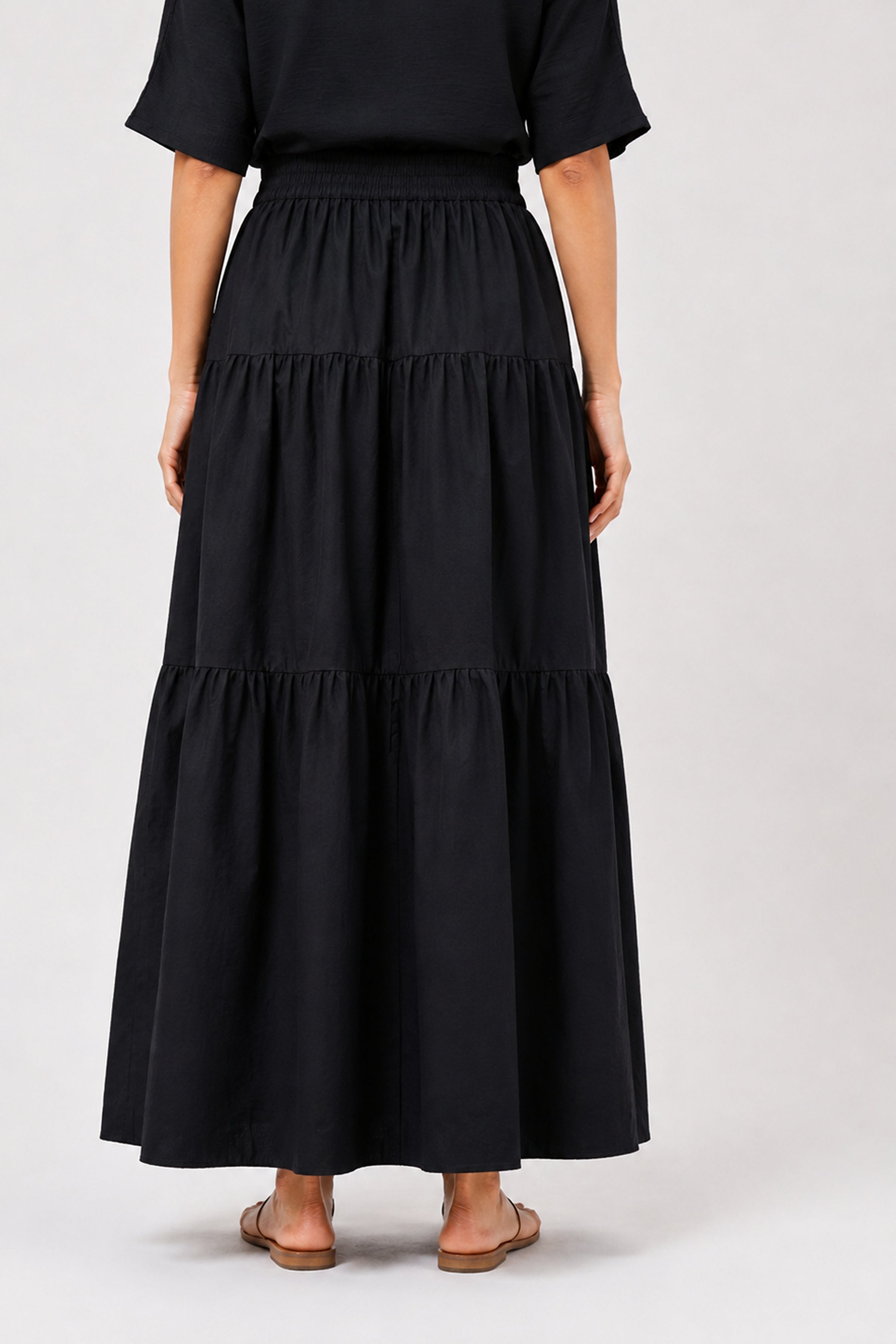 HADA Casual Relaxed Fit Long Skirt - Black