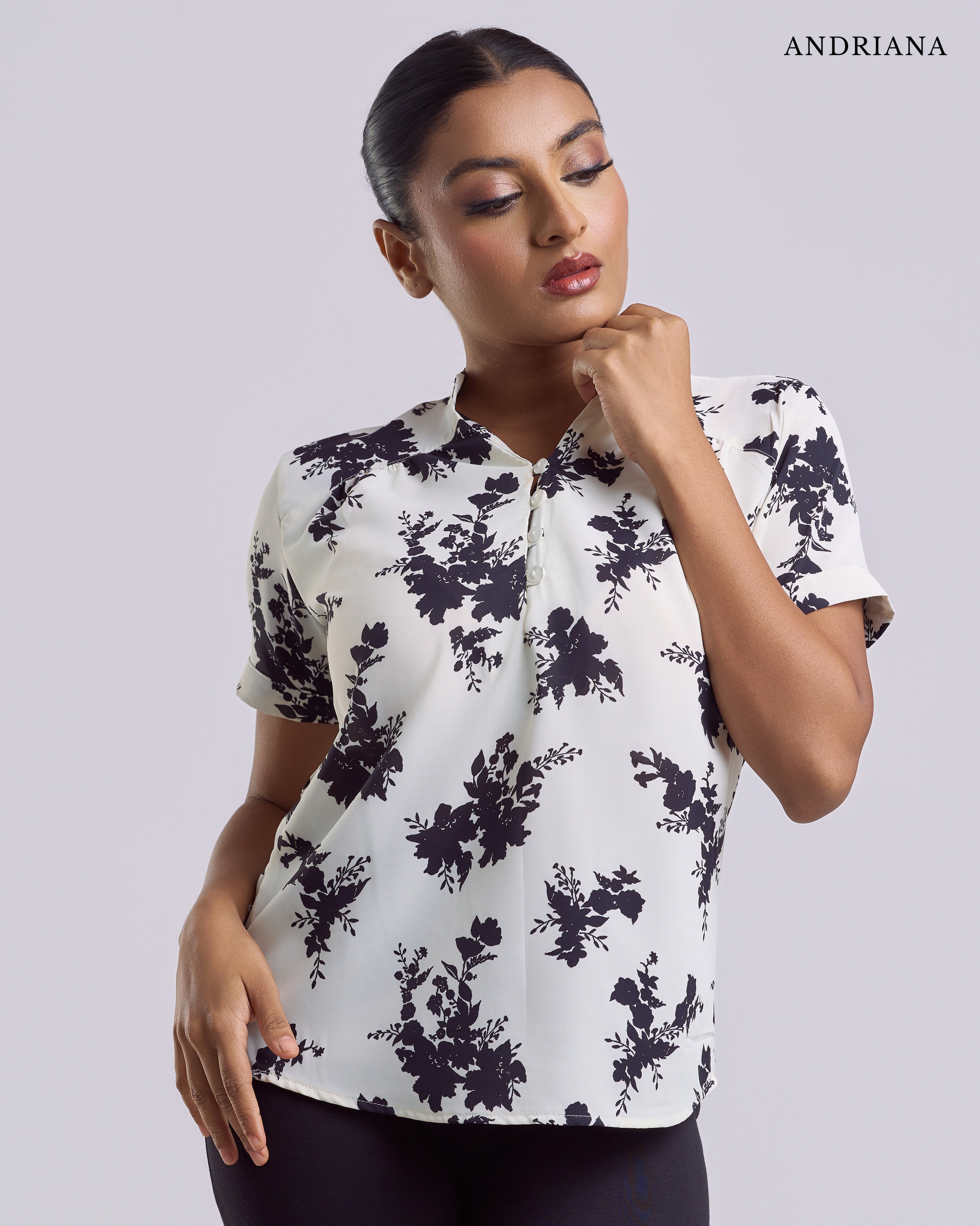 ANDRIANA Formal Regular Printed Blouse - White