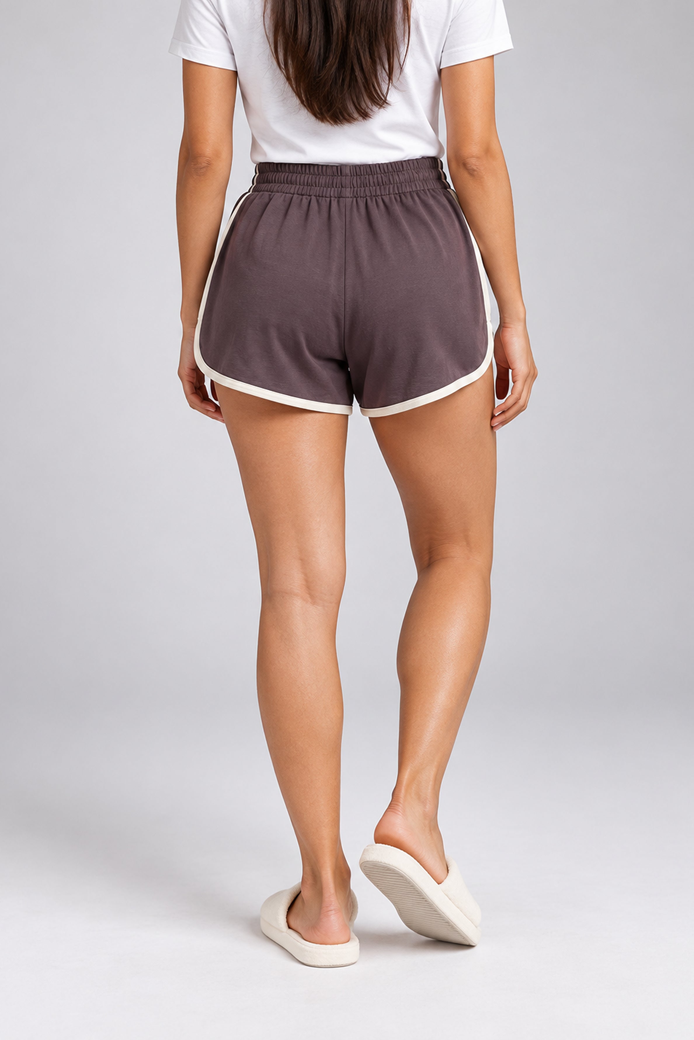ENVOGUE Women’s Night Hot Short - Brown