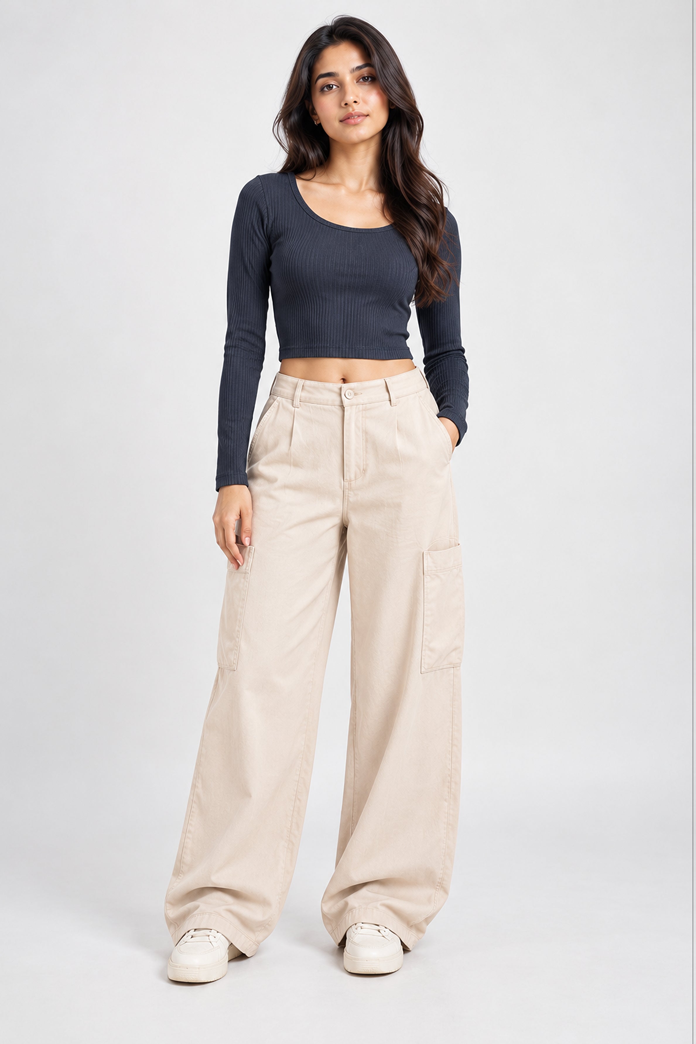 MODANO PETALS IN BLOOM Casual Top - Black