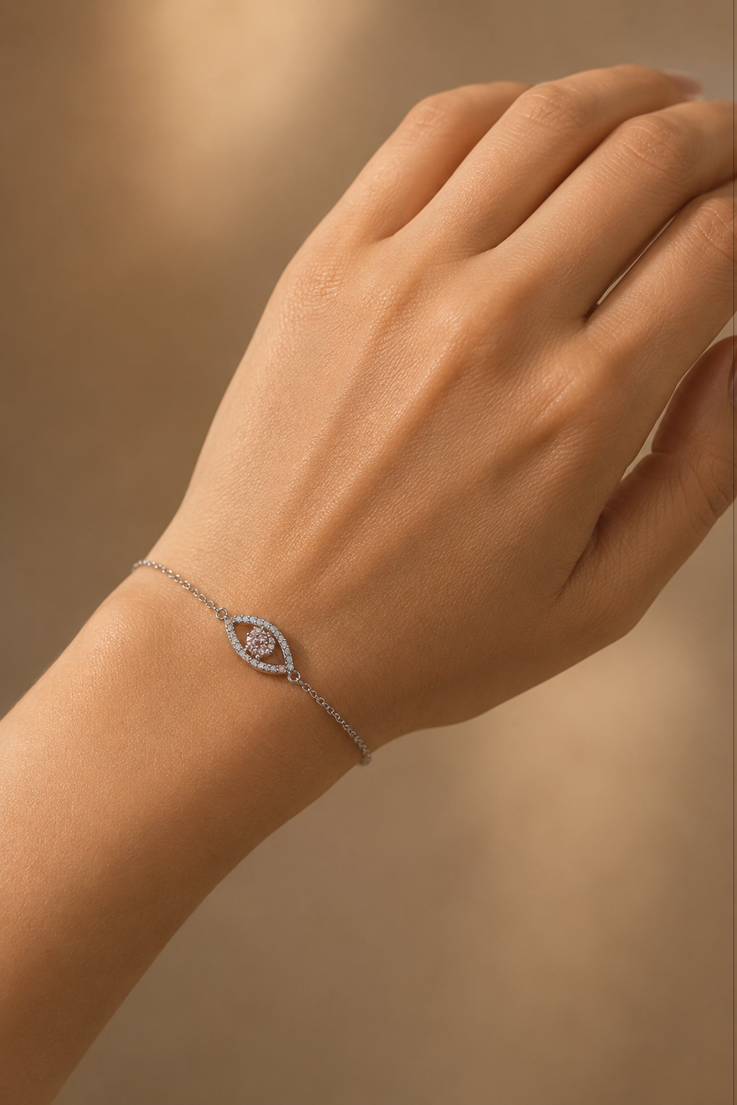 Women's Elegant Fashion Bracelet