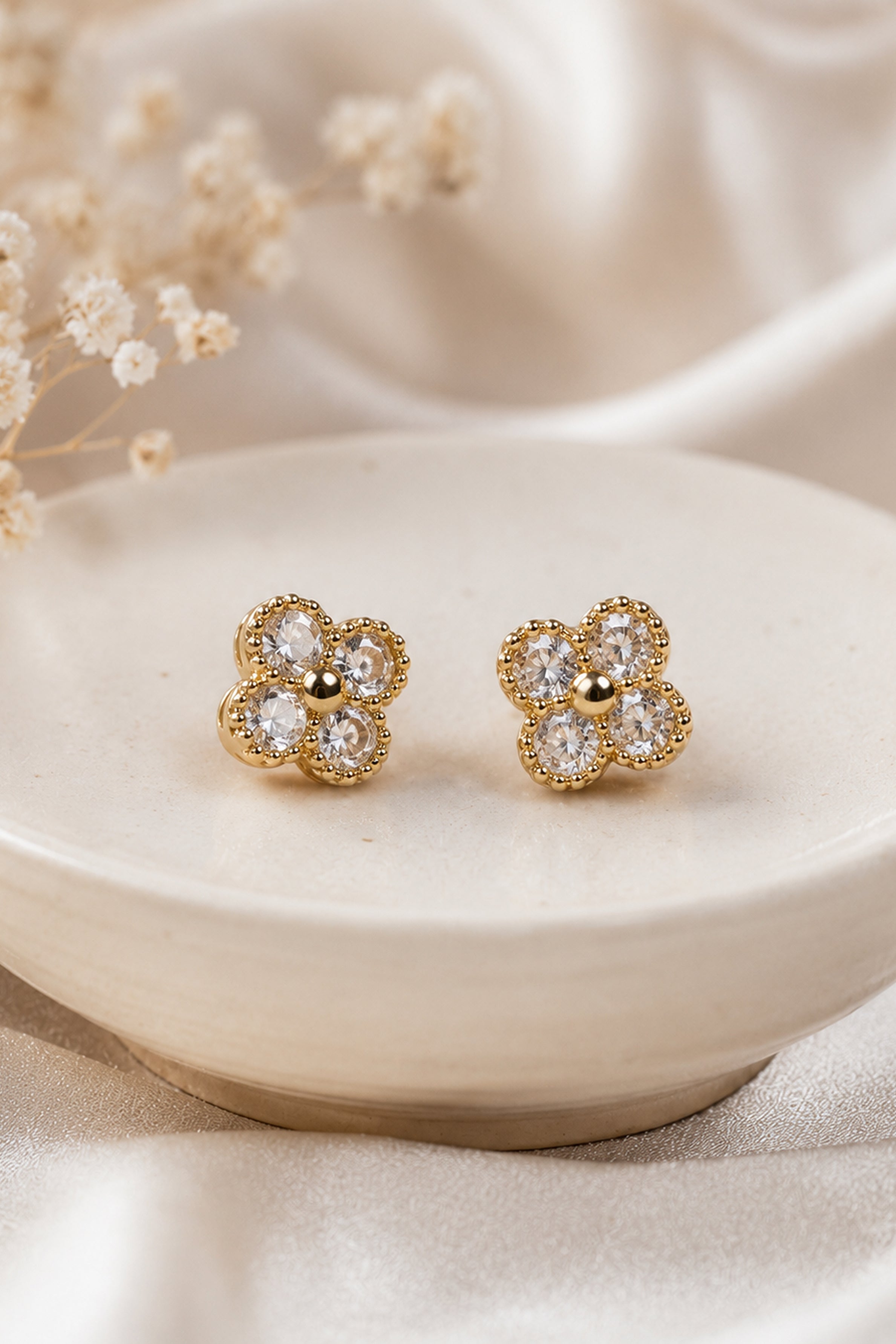 Women's Elegant Fashion Earrings