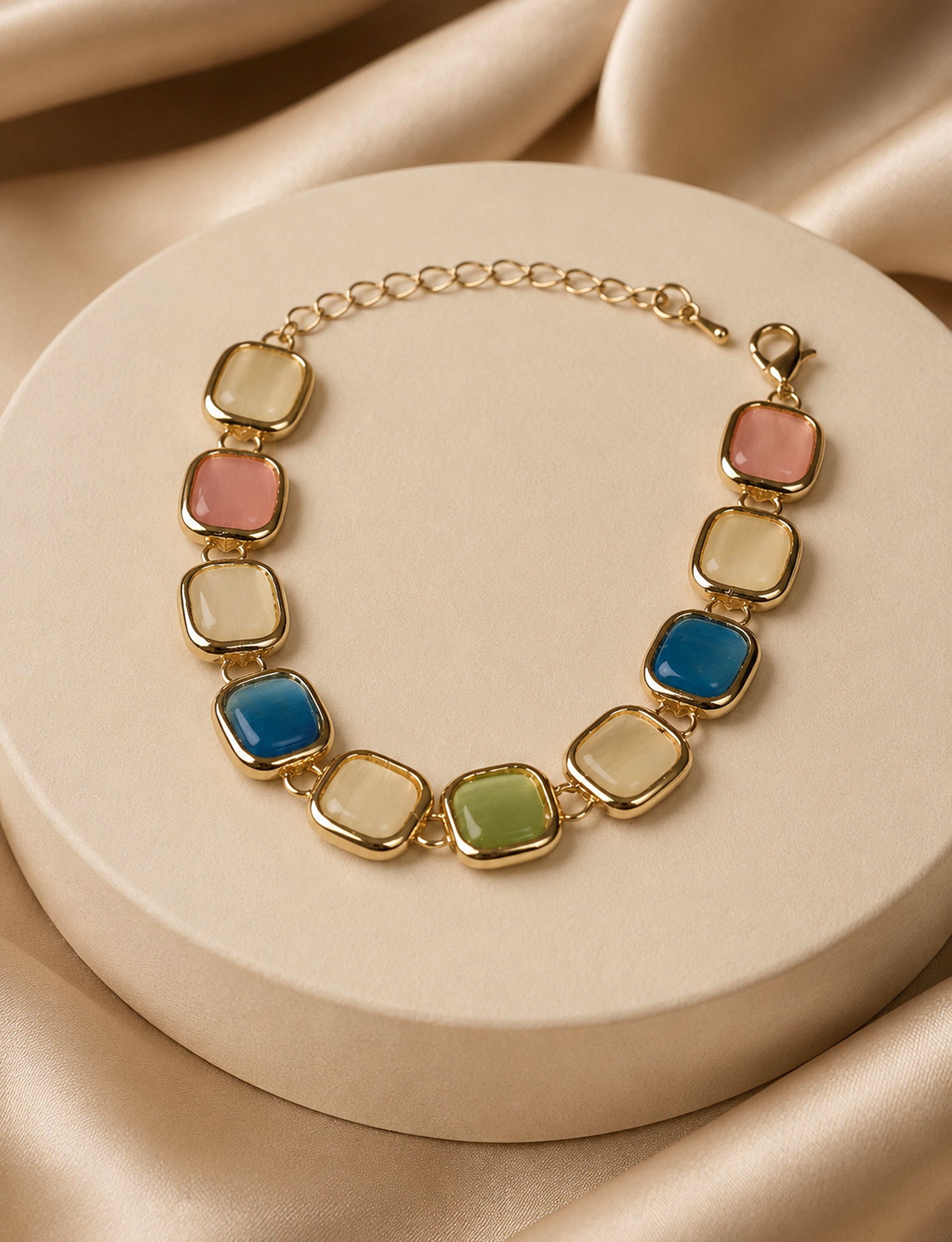 Women's Elegant Fashion Bracelet