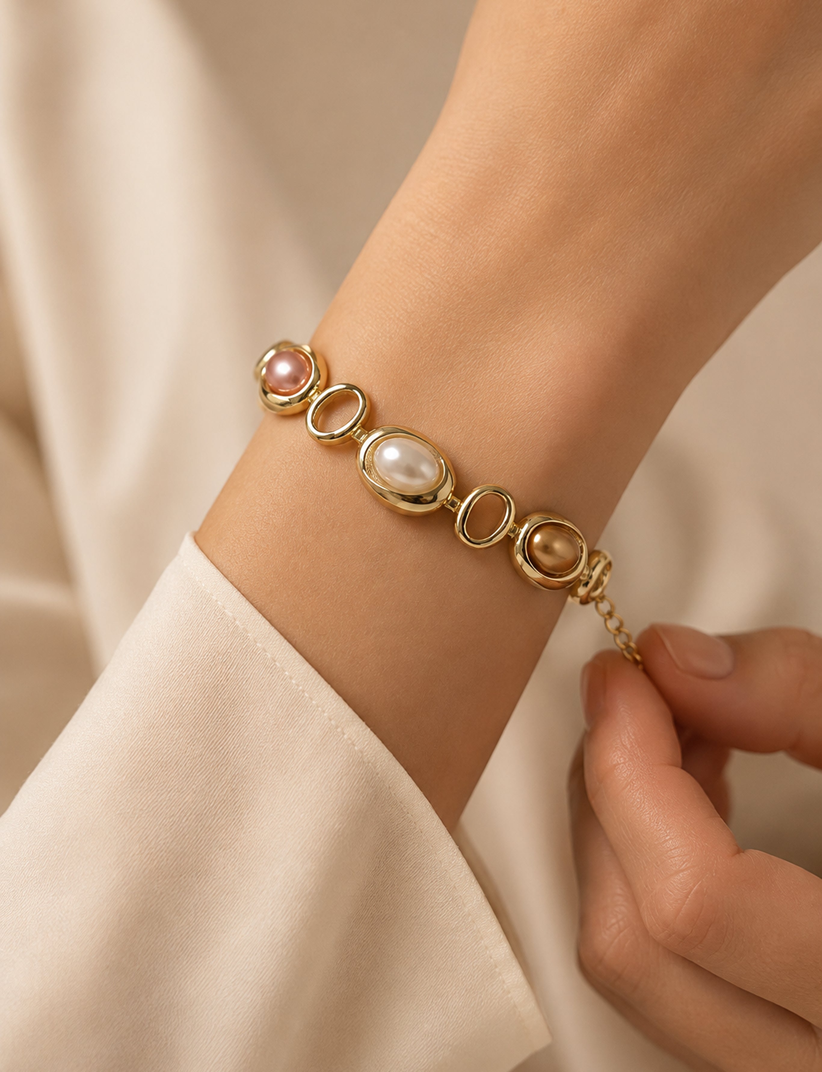 Women's Elegant Fashion Bracelet