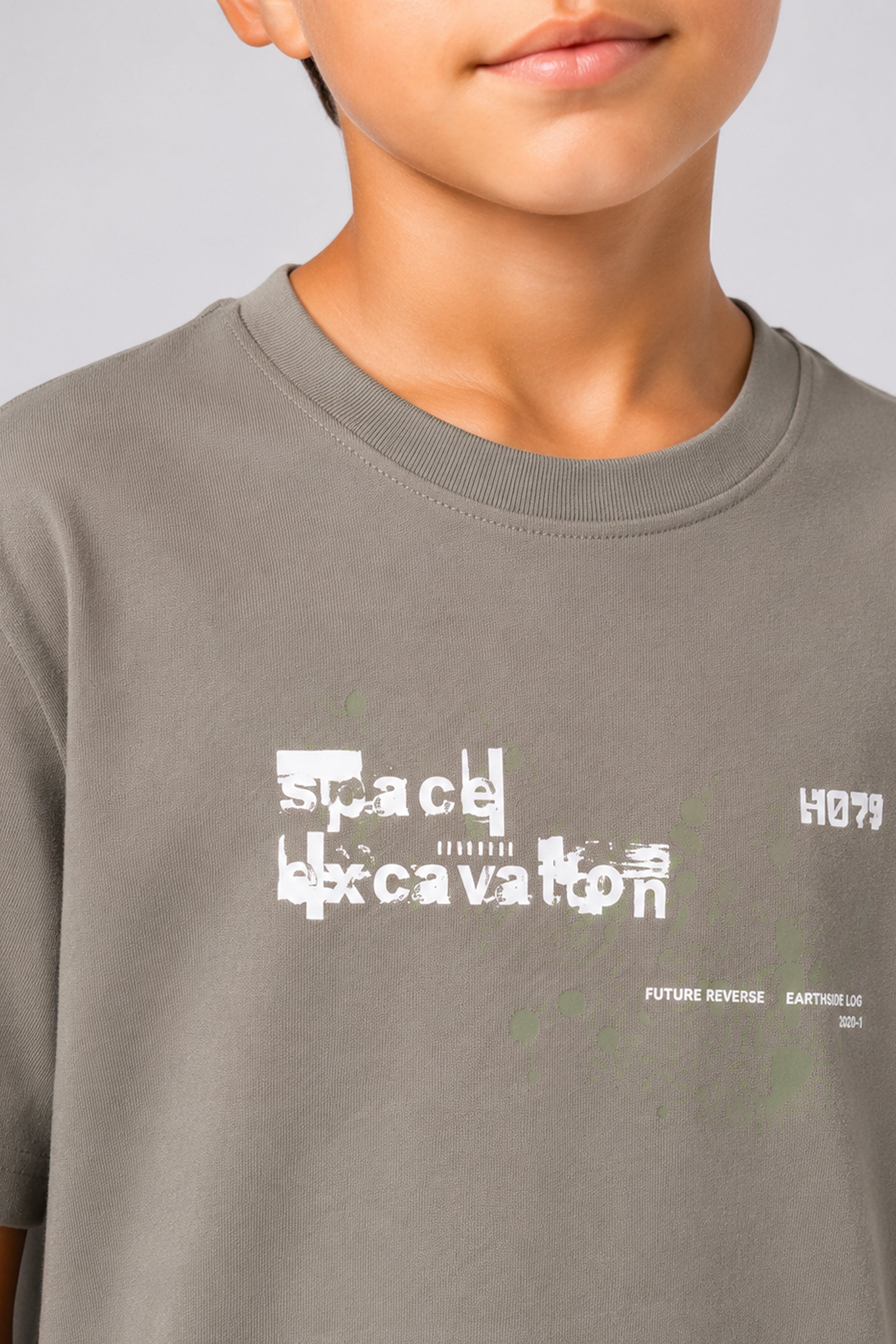 HUSTLE JUNIOR Crew Neck Tees - Olive