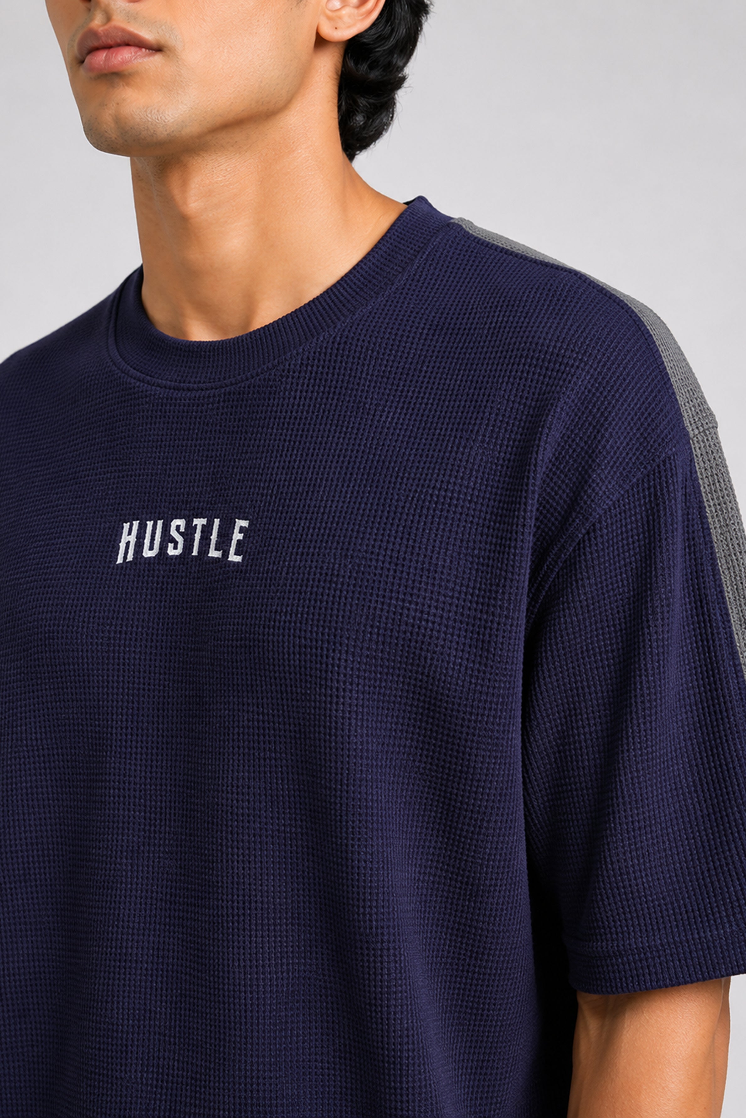 HUSTLE Men's Oversized T-Shirt – Navy Blue