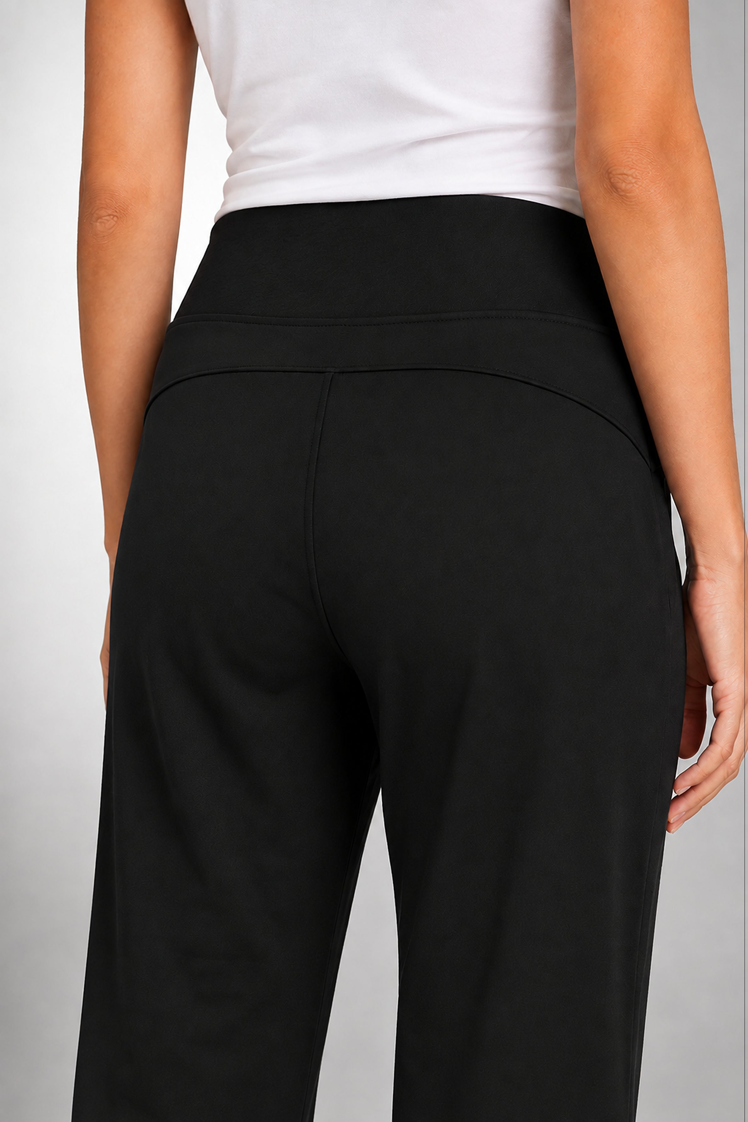 STRIDE Women's Performance Sports Legging - Black