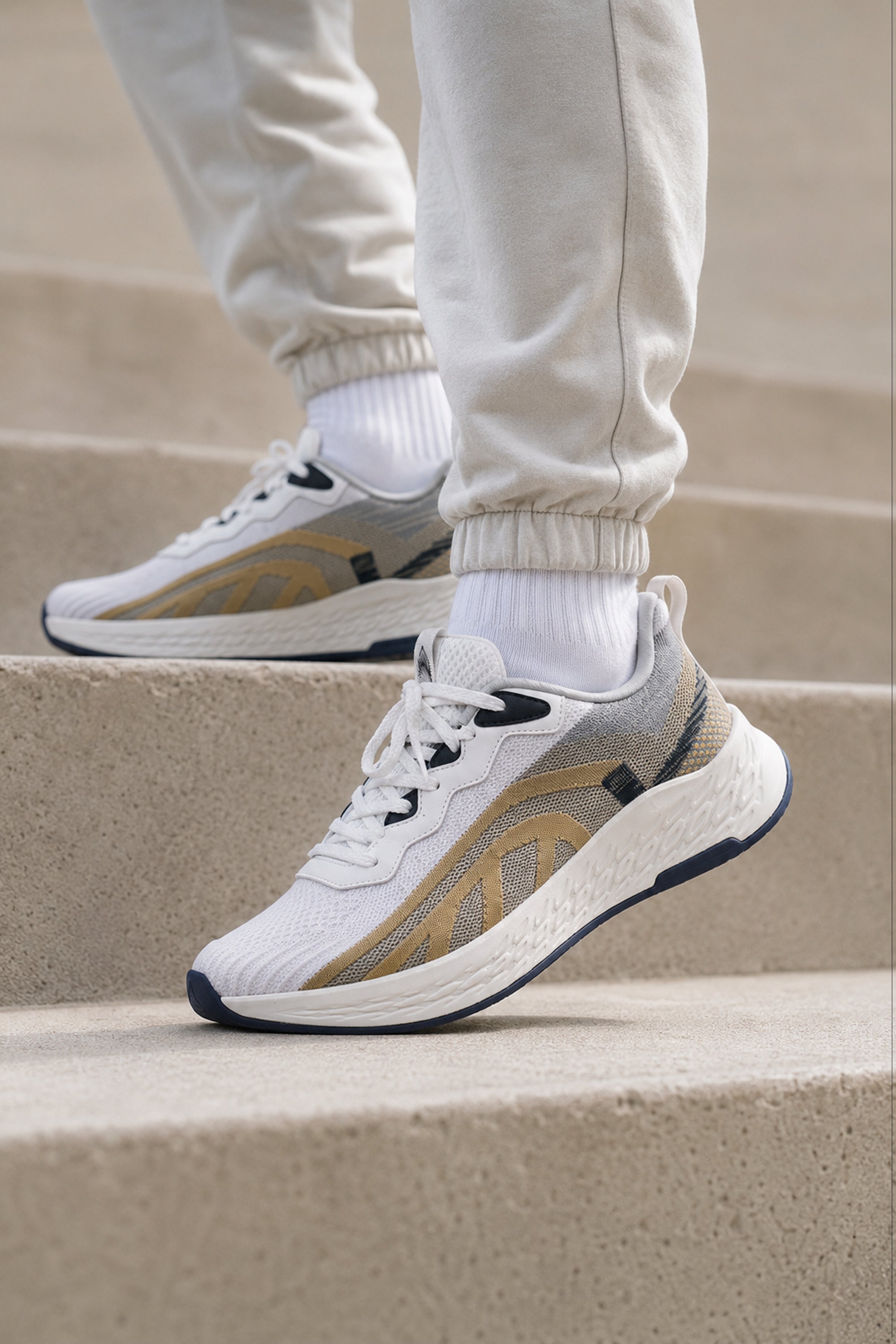 IMPAKTO Men's Sport shoe - Beige