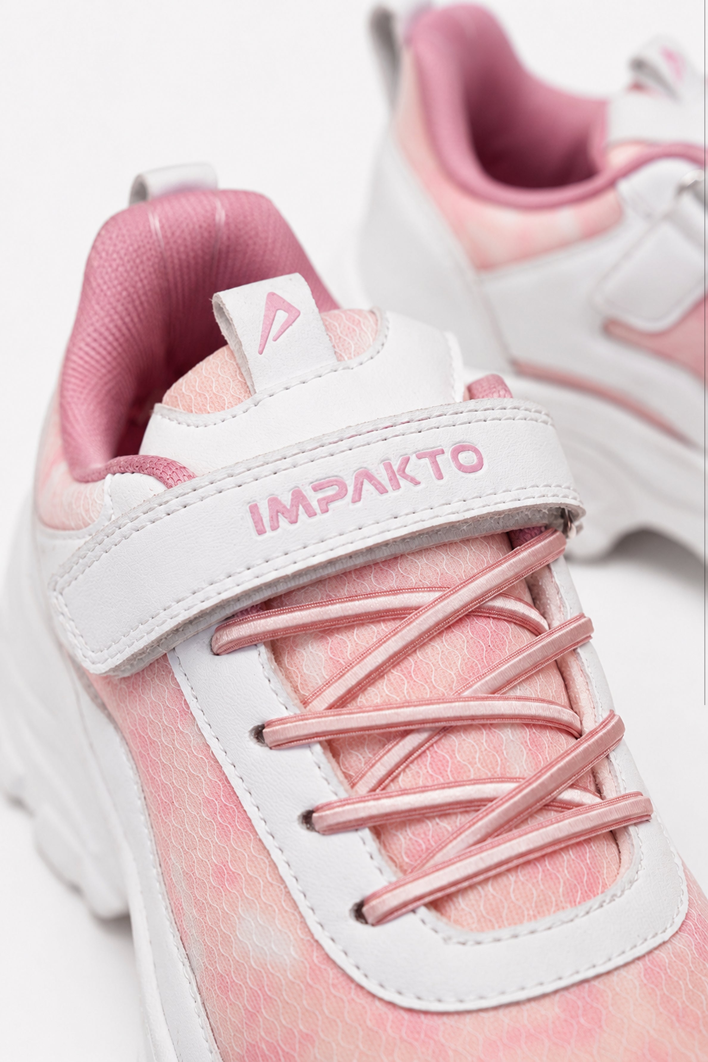 IMPAKTO Women's Pink Sports Shoes