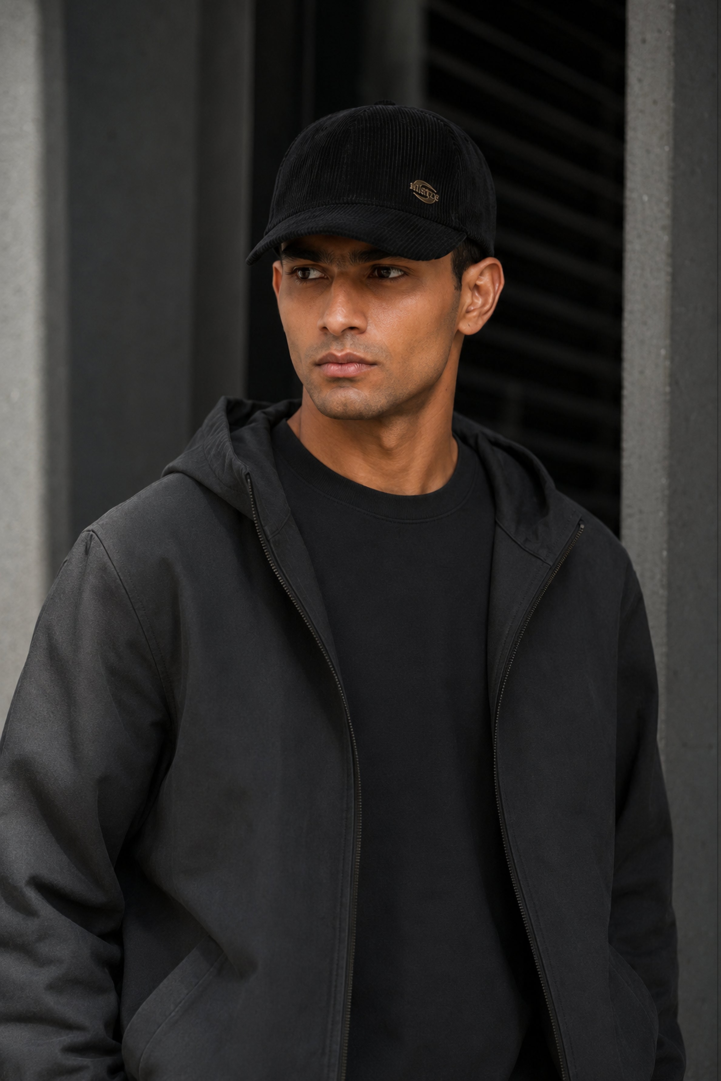 HUSTLE Unisex Black Cap
