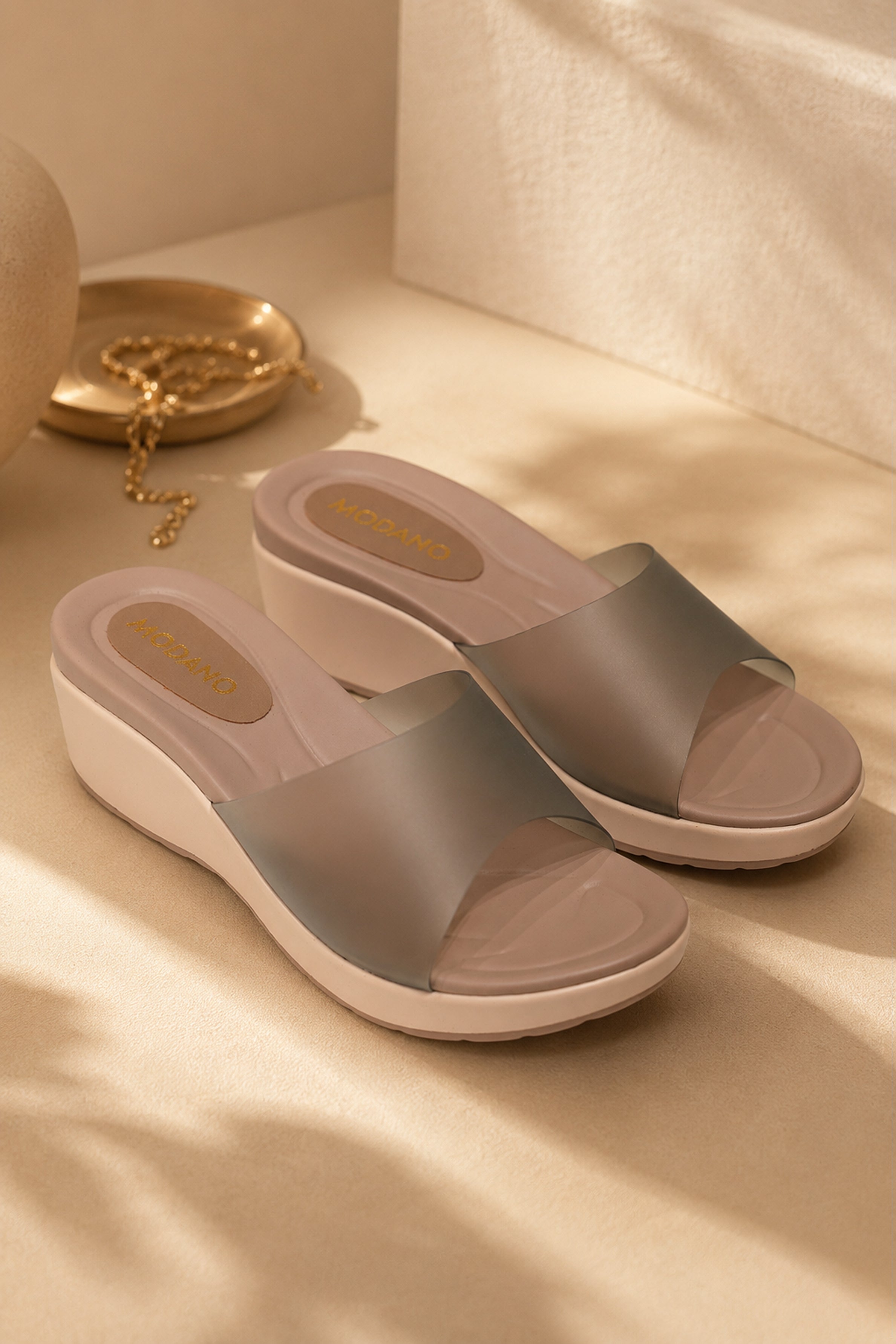 MODANO Women's Sandals - Black