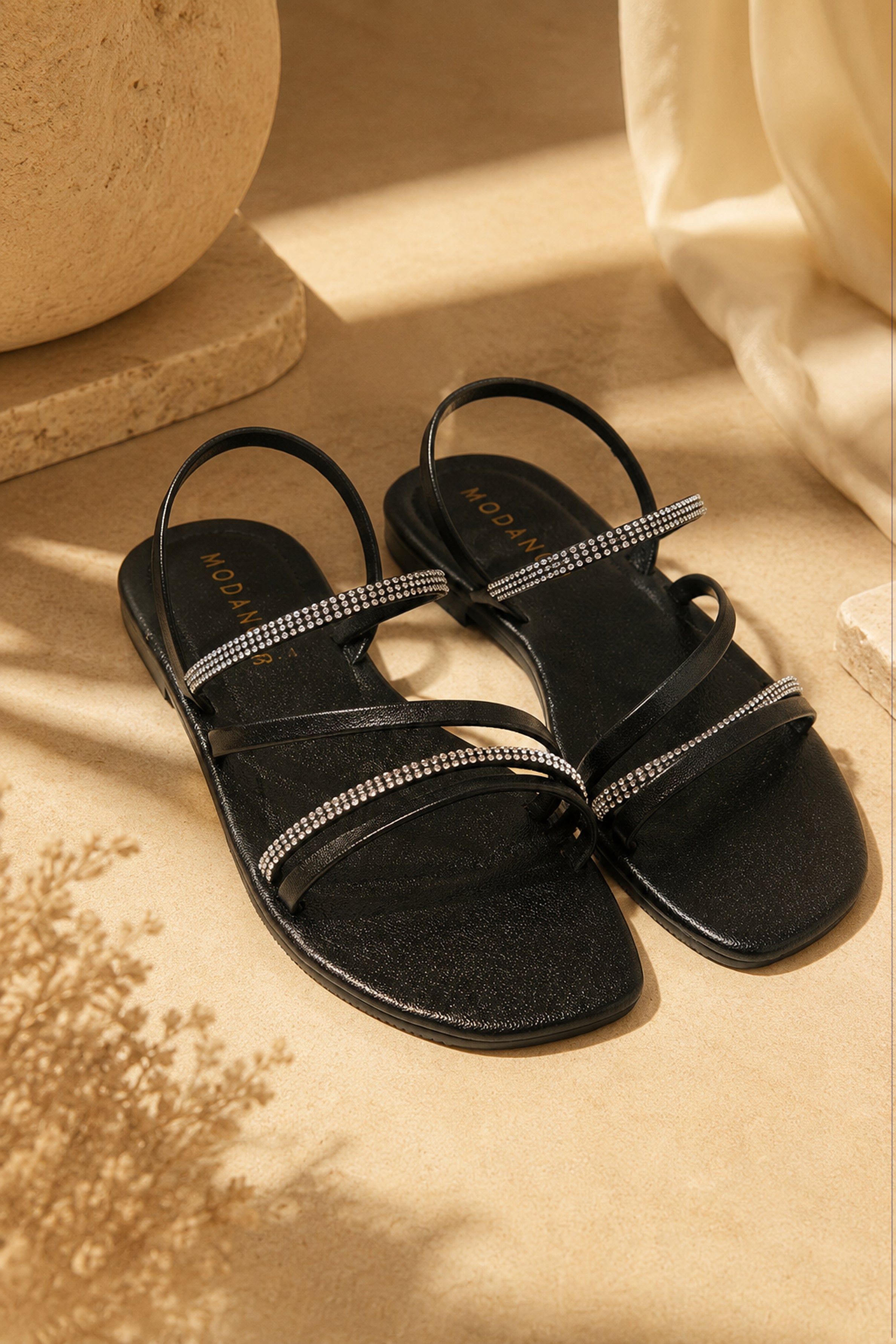 MODANO Women's Sandals - Ivory