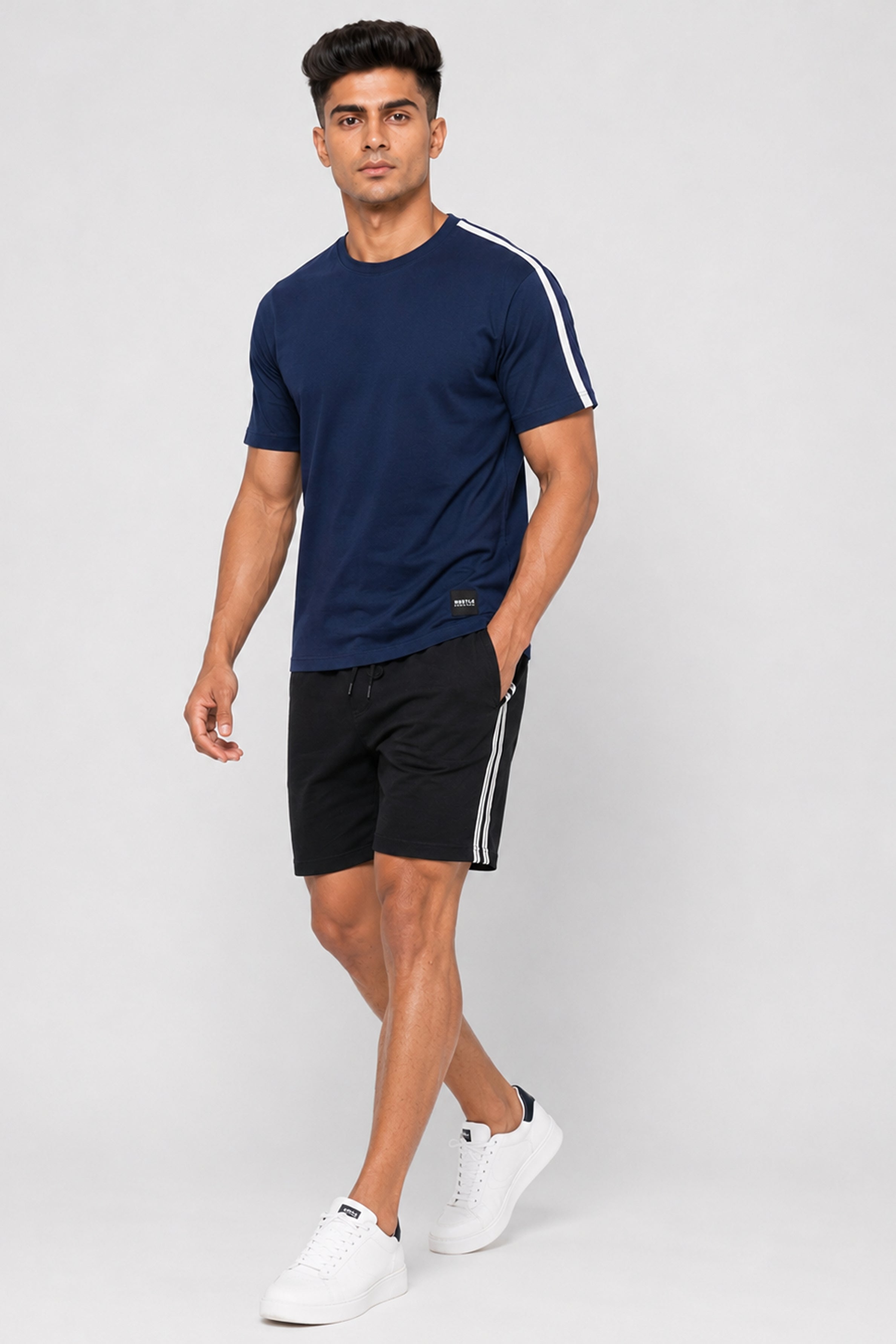 HUSTLE Men's Relax Fit T-Shirt - Navy