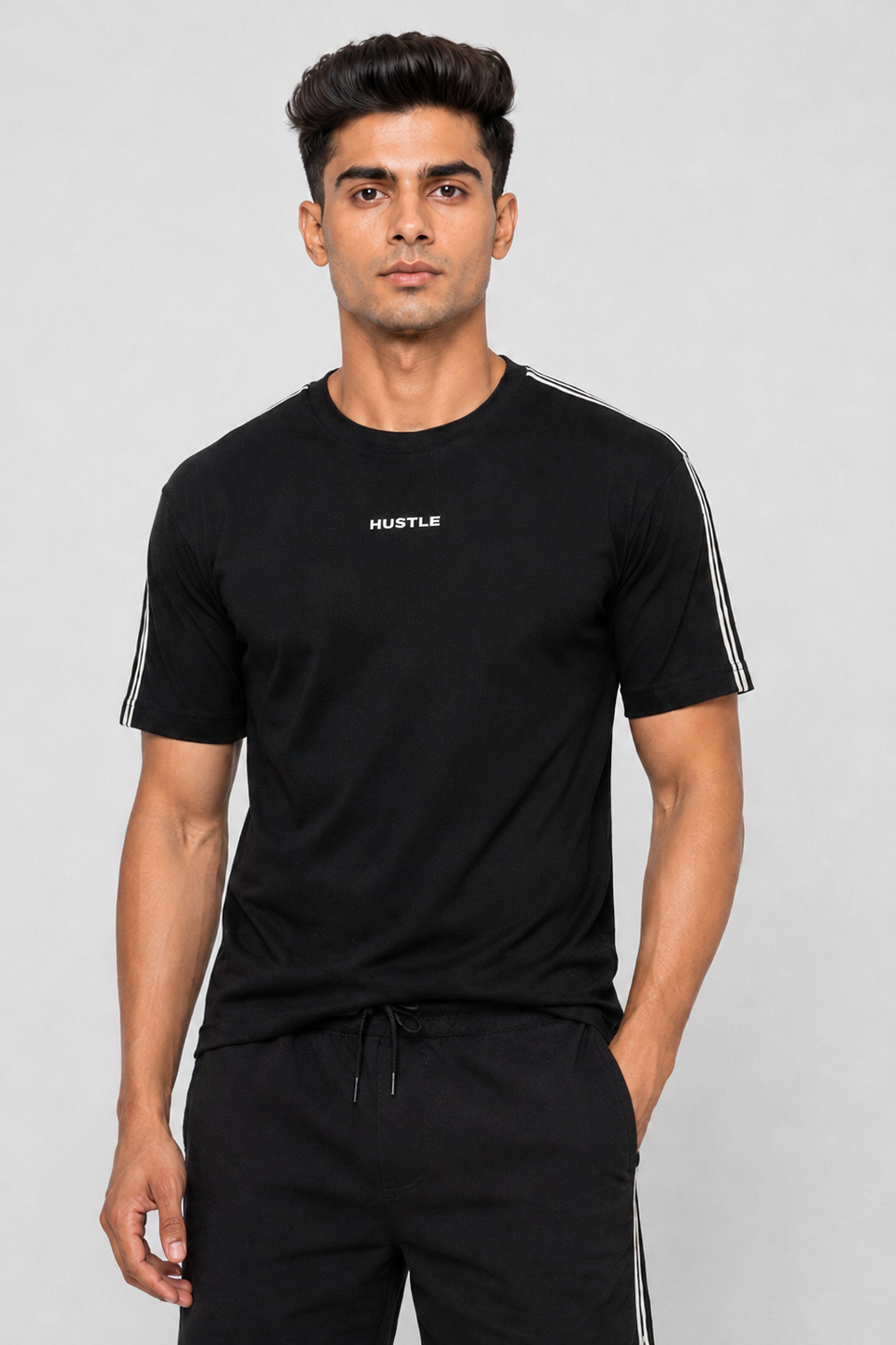 HUSTLE Men's Relax Fit T-Shirt - Black