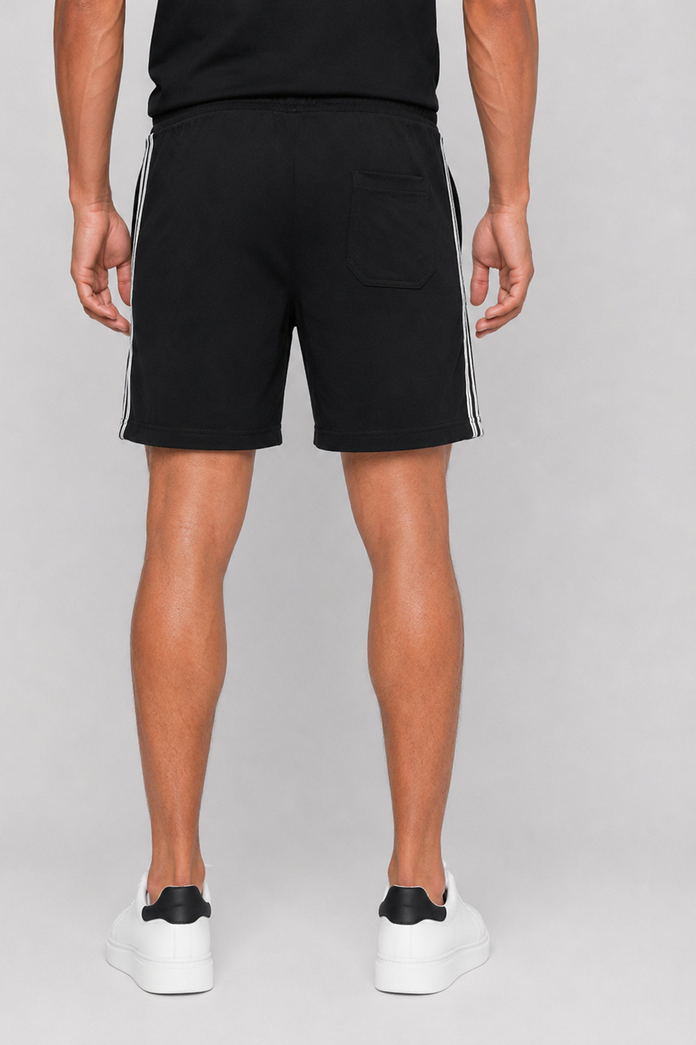 HUSTLE Men's Relax fit Short - Black